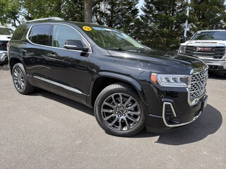 2023 GMC Acadia Denali SUV