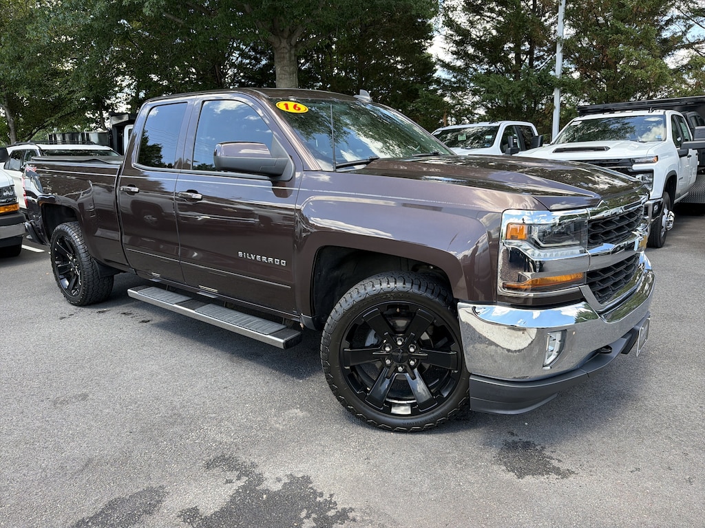 Used 2016 Chevrolet Silverado 1500 LT Pickup