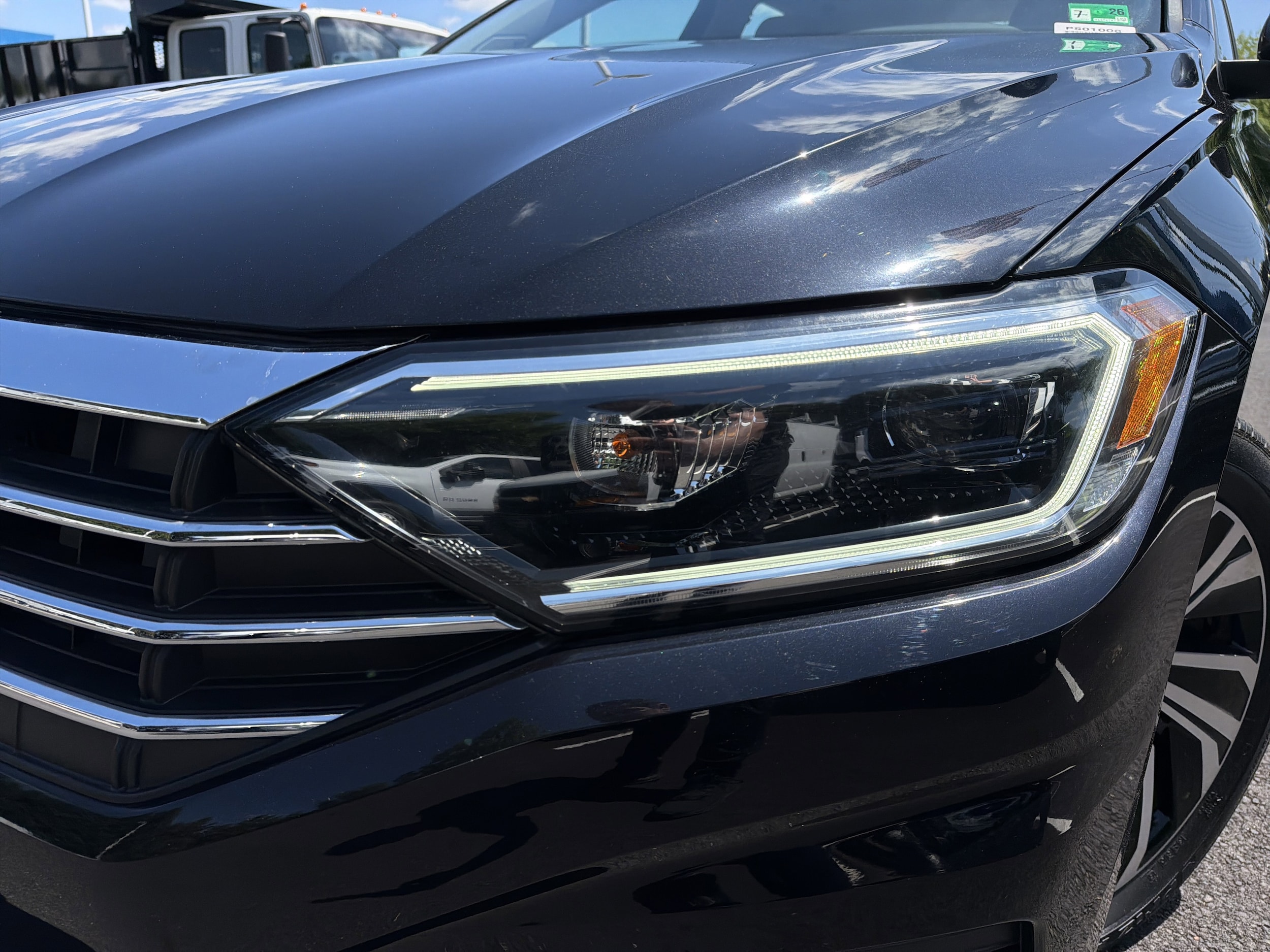 2021 Volkswagen Jetta SEL photo 4