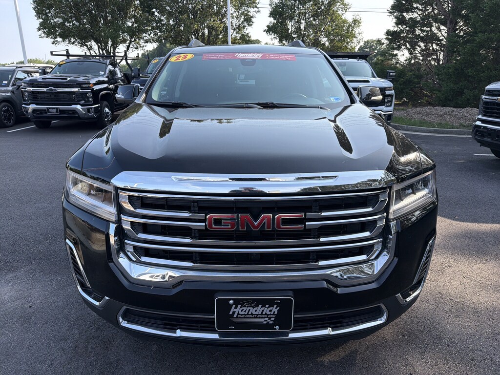 Used 2023 GMC Acadia SLT SUV