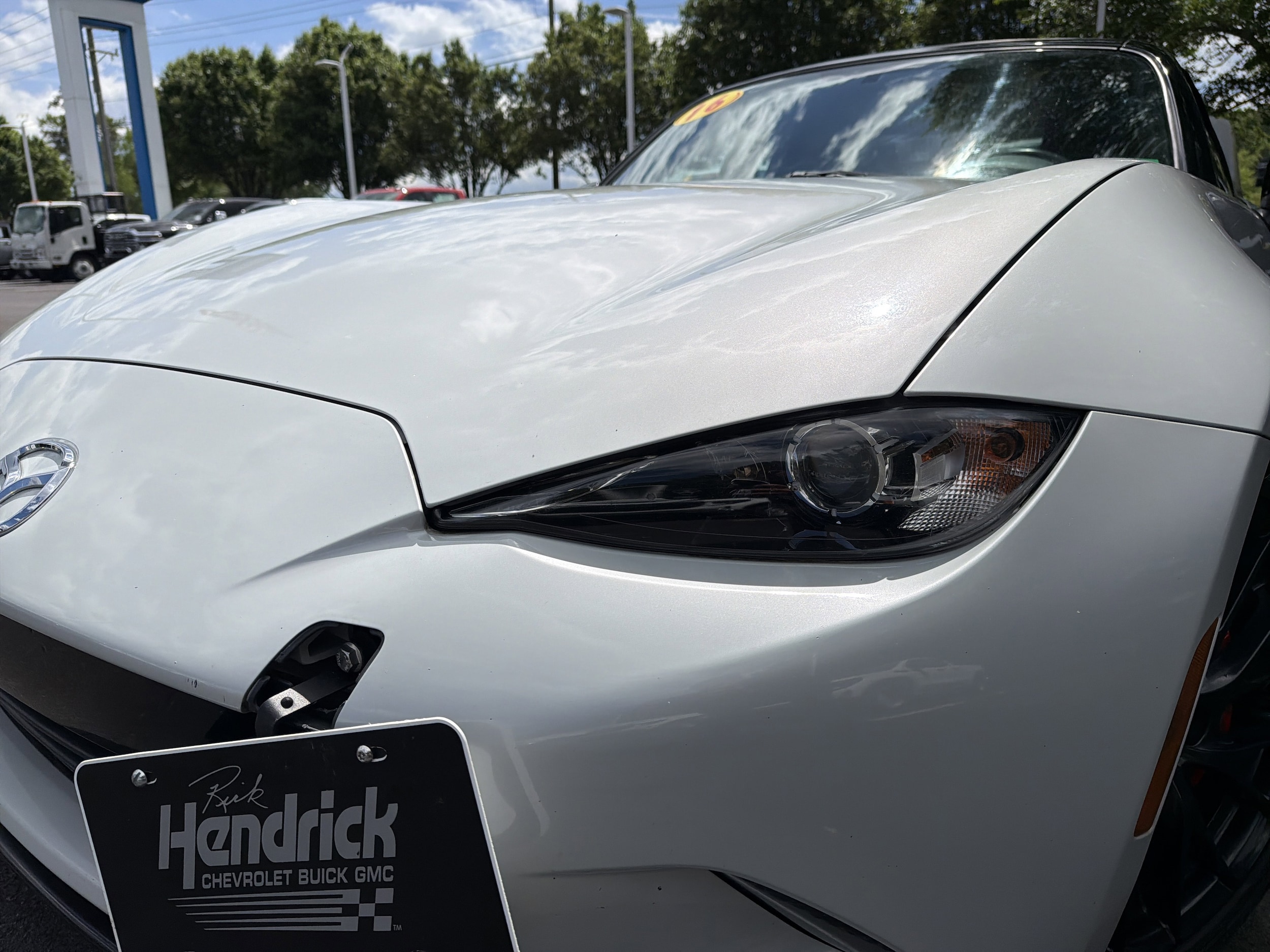 2016 Mazda MX-5 Miata Club photo 5