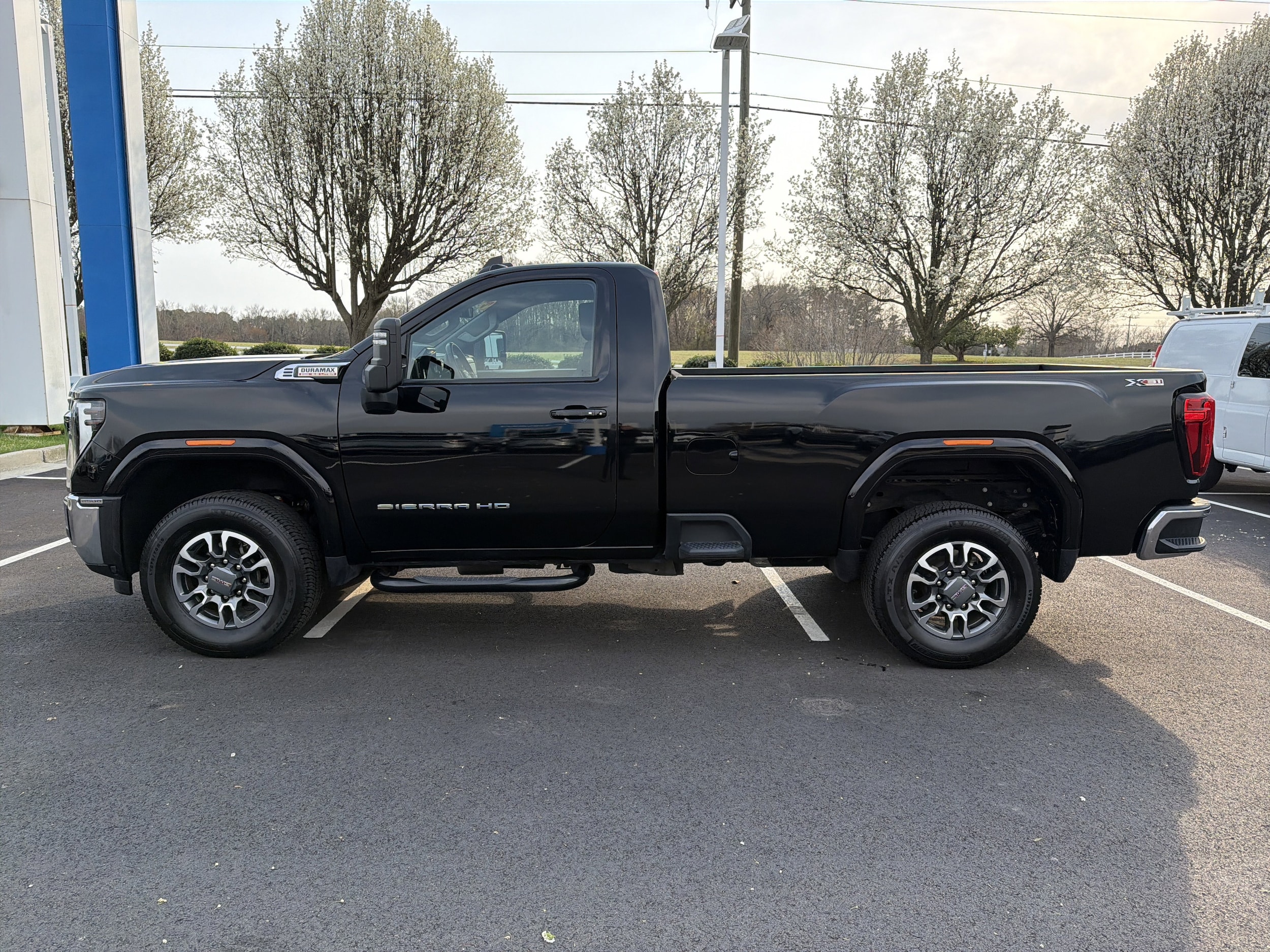 2024 GMC Sierra 2500HD SLE photo 5