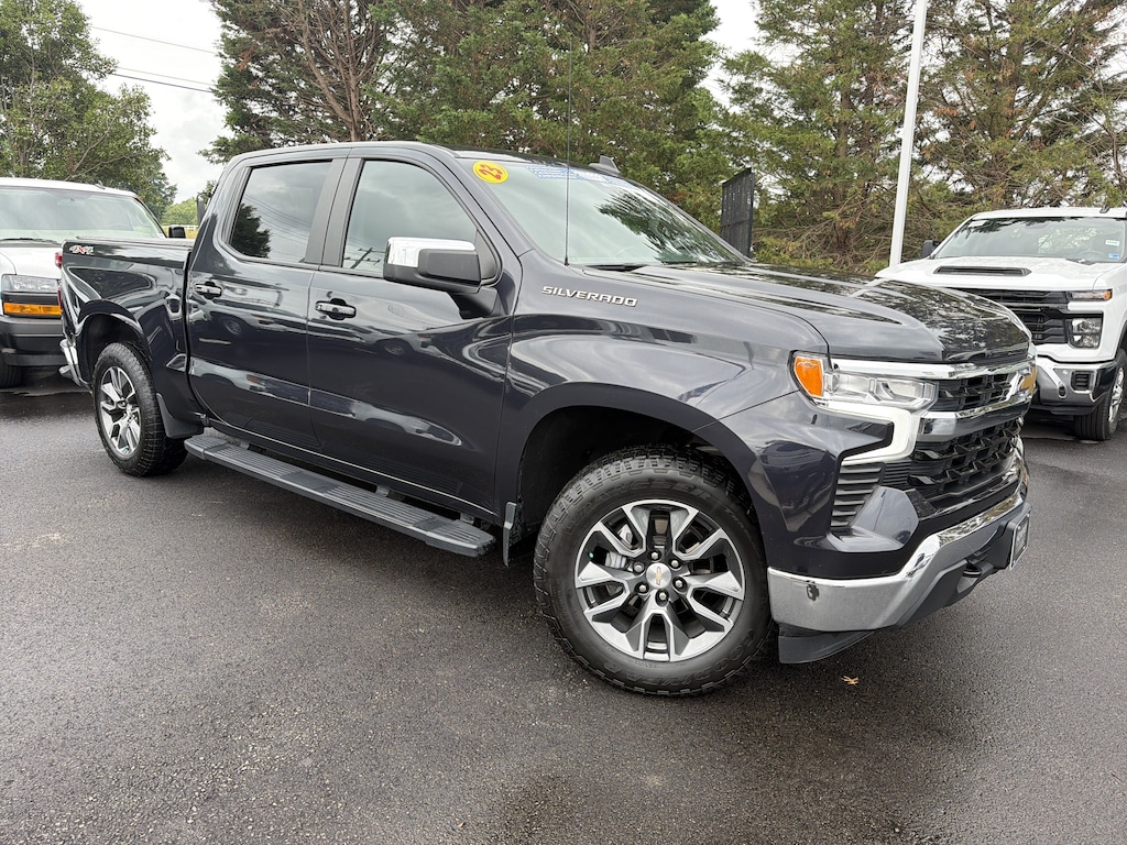 Used 2023 Chevrolet Silverado 1500 LT Pickup