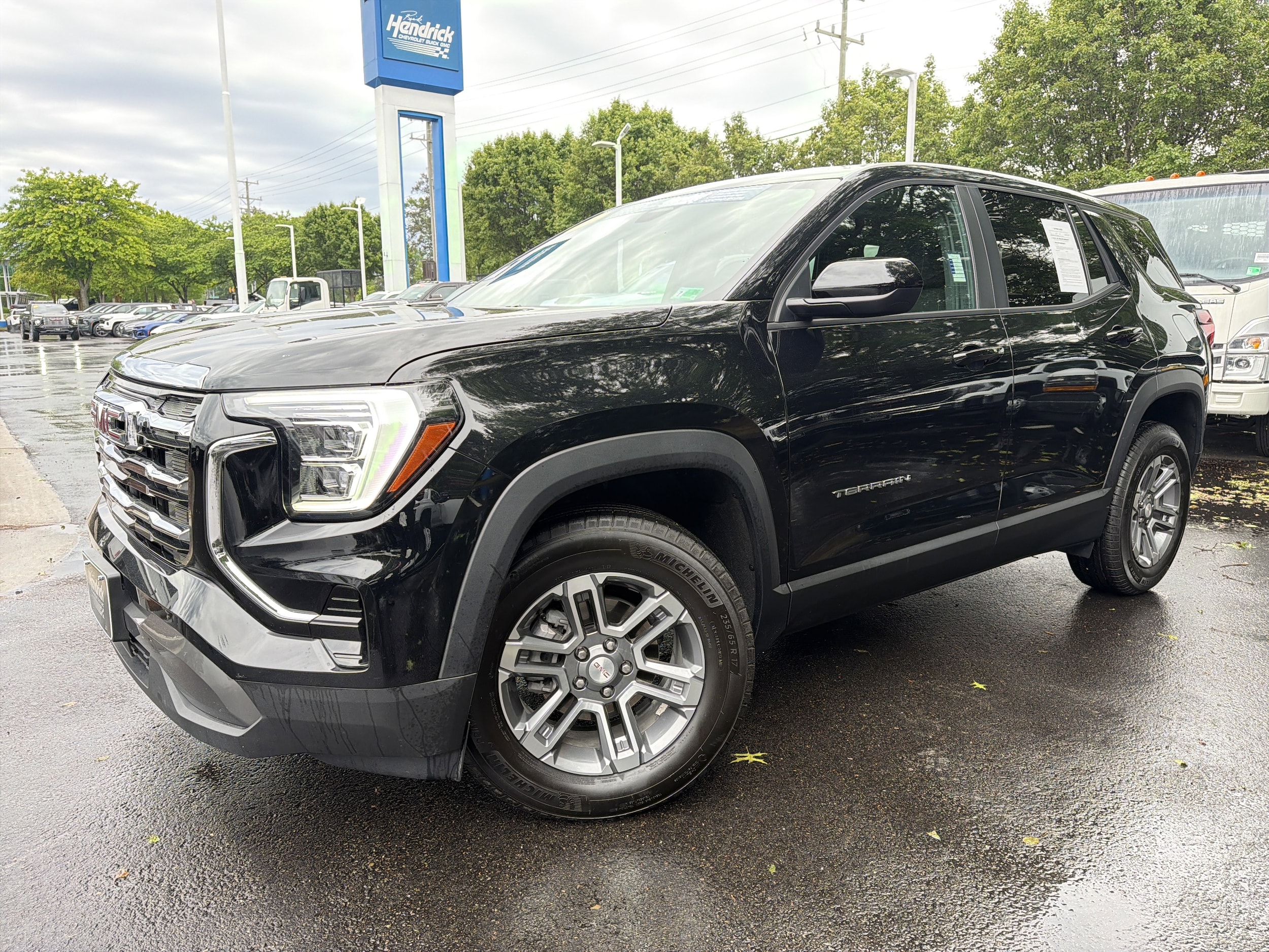 2026 GMC Terrain AWD Elevation photo 4