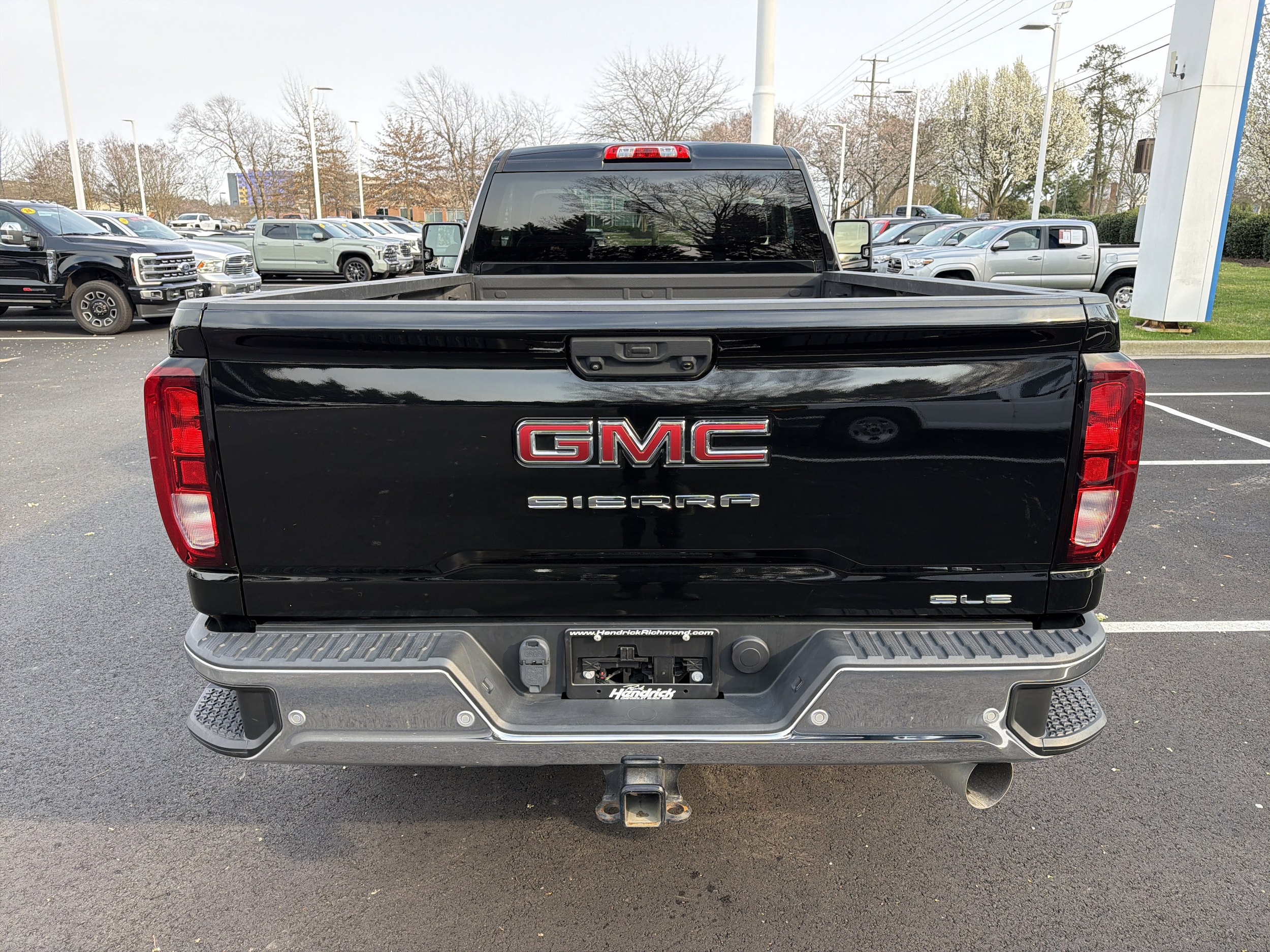 2024 GMC Sierra 2500HD SLE photo 3