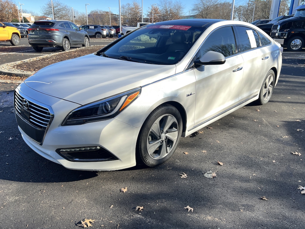 Used 2016 Hyundai Sonata Hybrid Limited Sedan