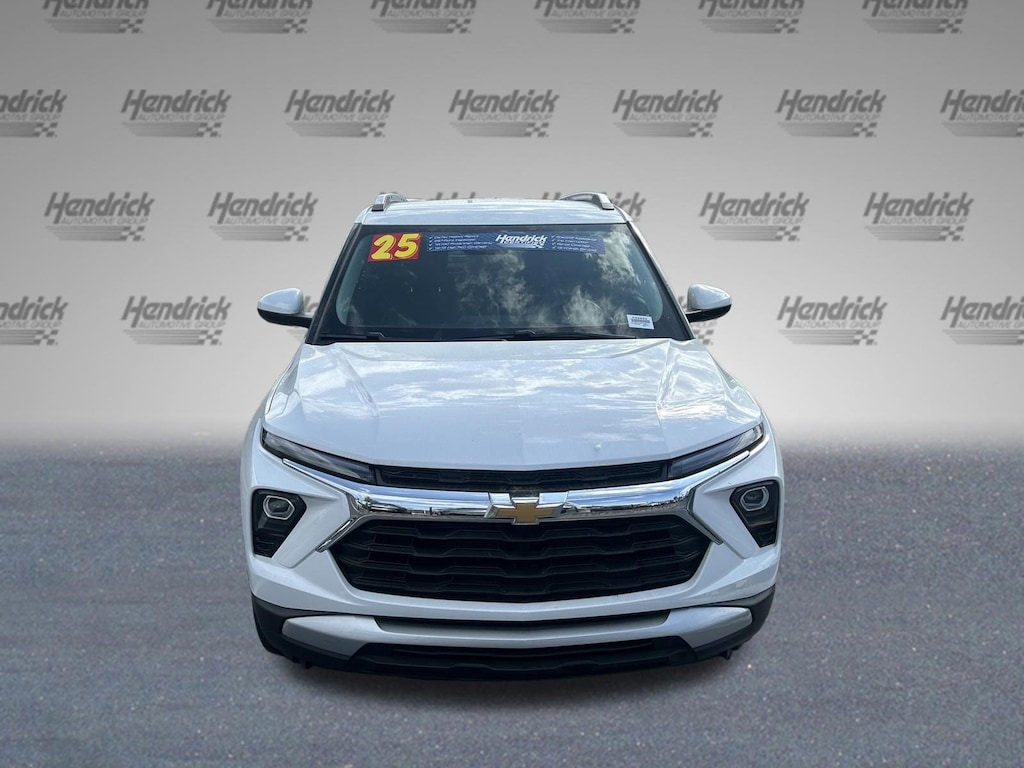 Used 2025 Chevrolet Trailblazer LT SUV