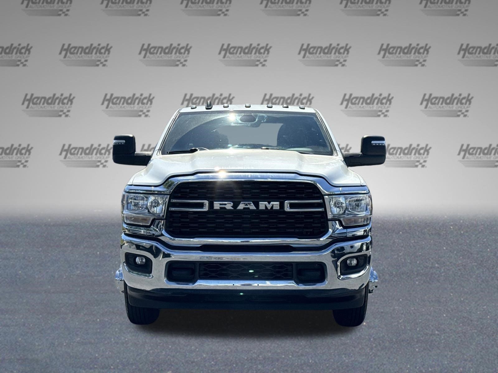 2023 Ram 3500 Big Horn photo 3