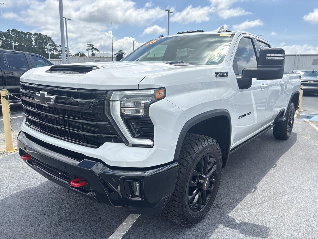 Used 2025 Chevrolet Silverado 2500HD LTZ Pickup