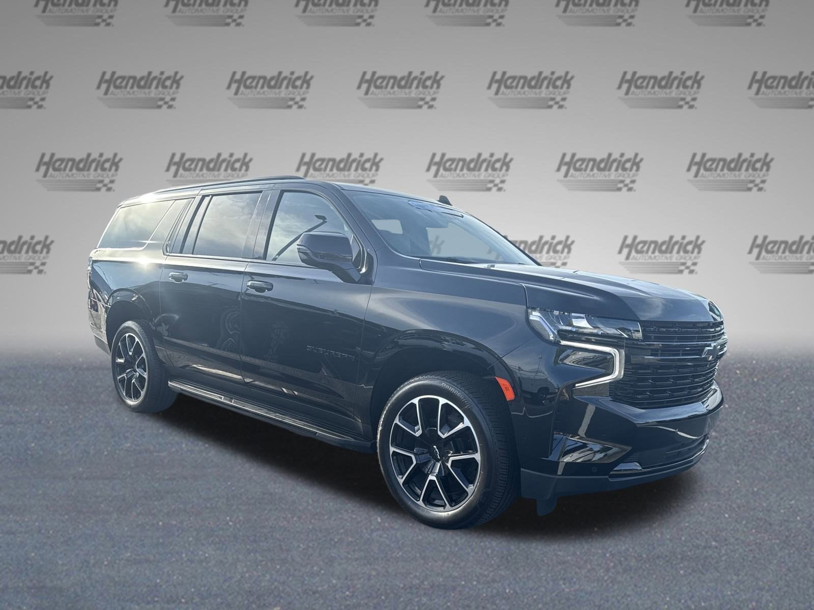 2023 Chevrolet Suburban RST
