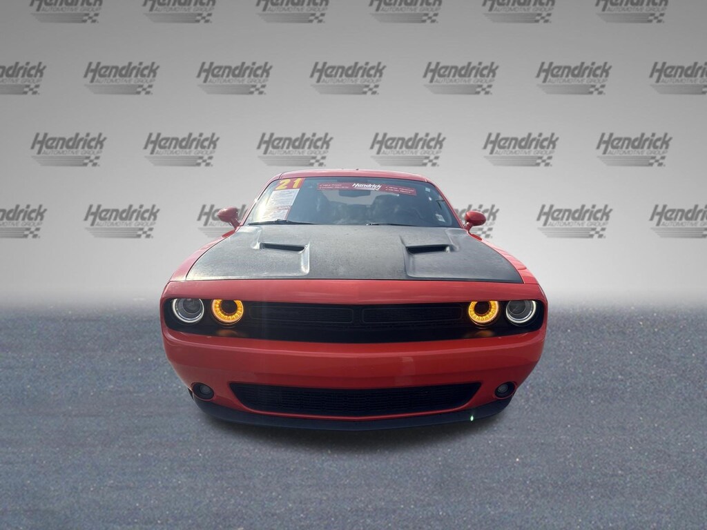 Used 2021 Dodge Challenger SXT Coupe
