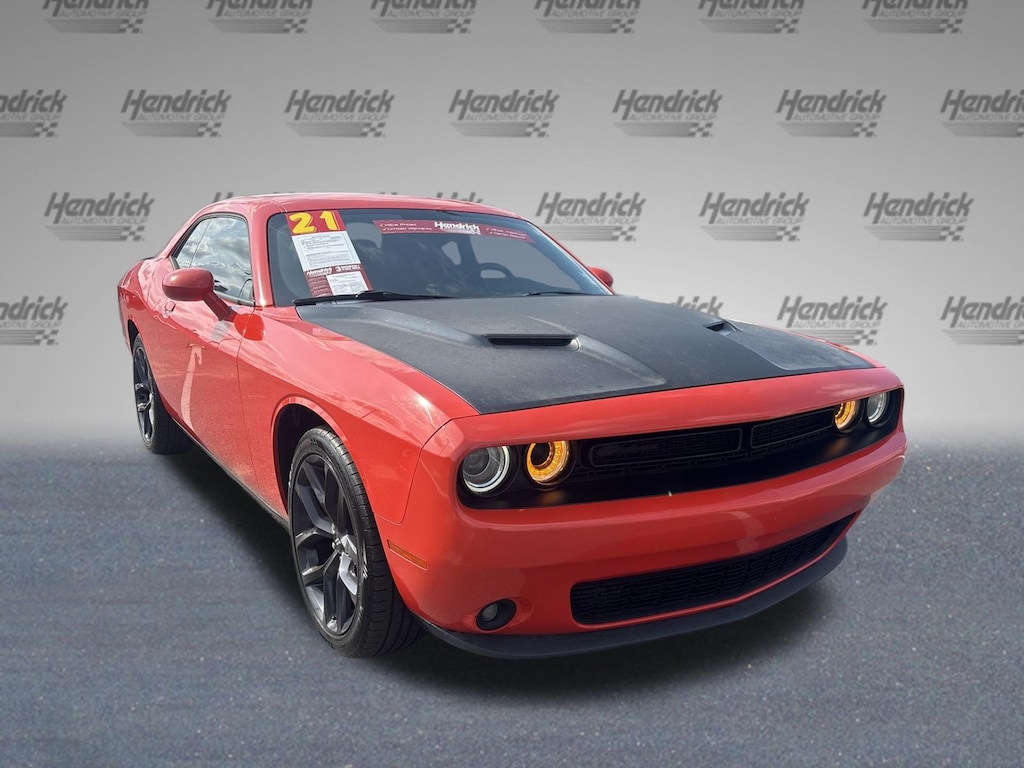 Used 2021 Dodge Challenger SXT Coupe