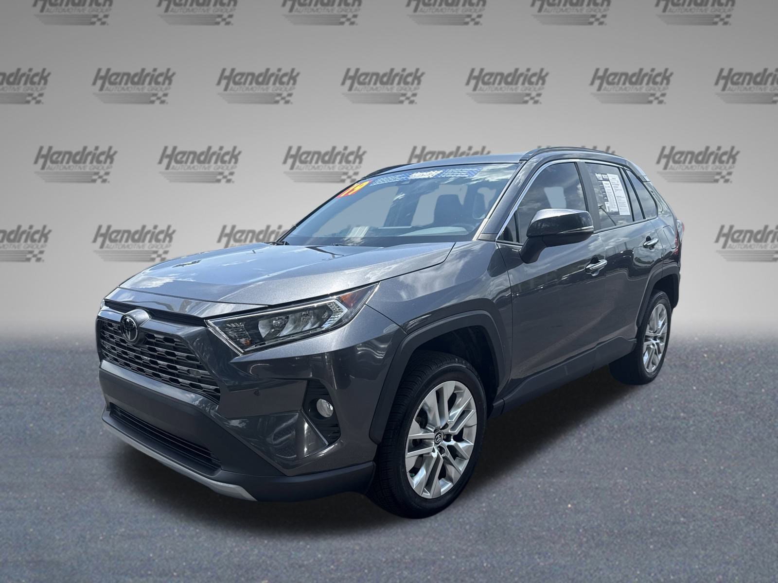 2019 Toyota RAV4 Limited photo 3