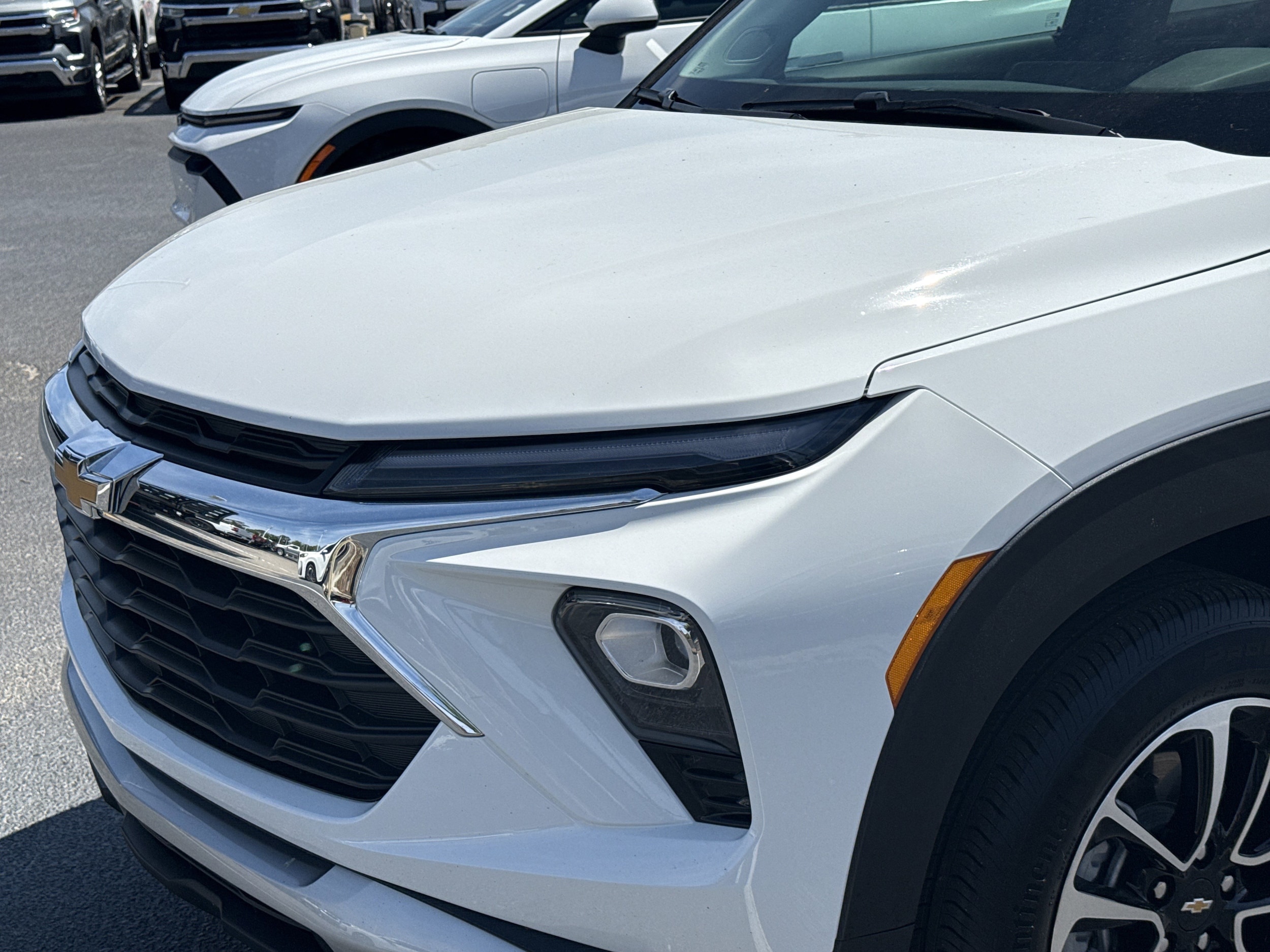 2025 Chevrolet Trailblazer LT photo 5