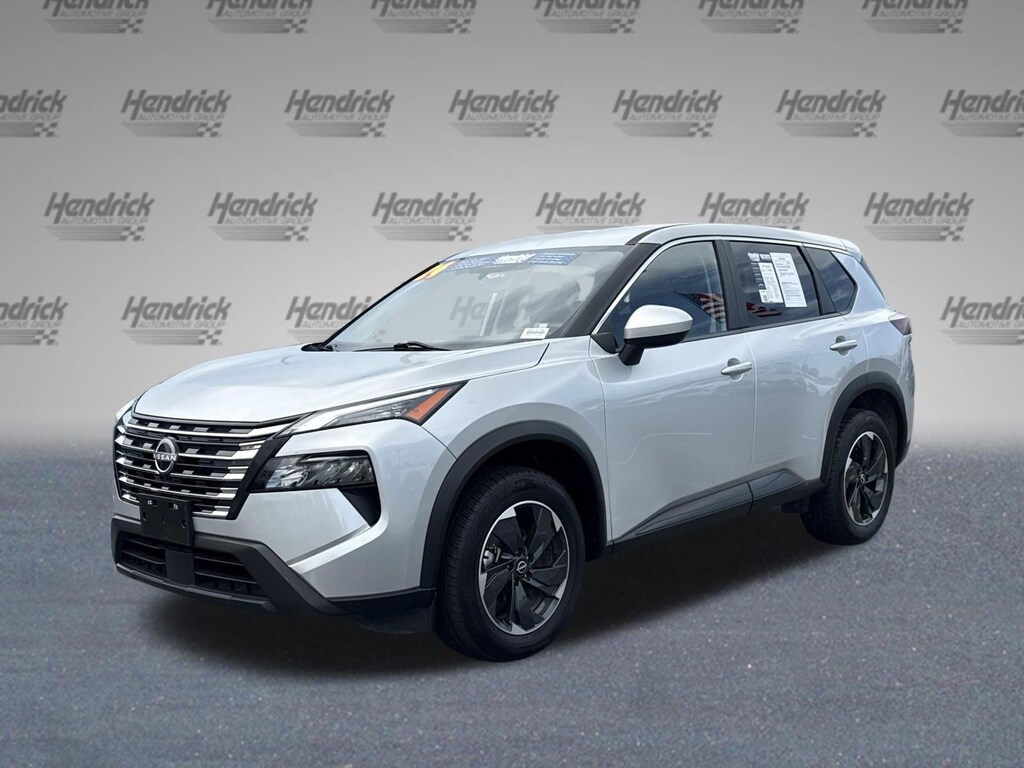 Used 2024 Nissan Rogue SV SUV