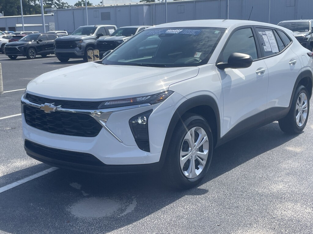 Used 2024 Chevrolet Trax LS SUV