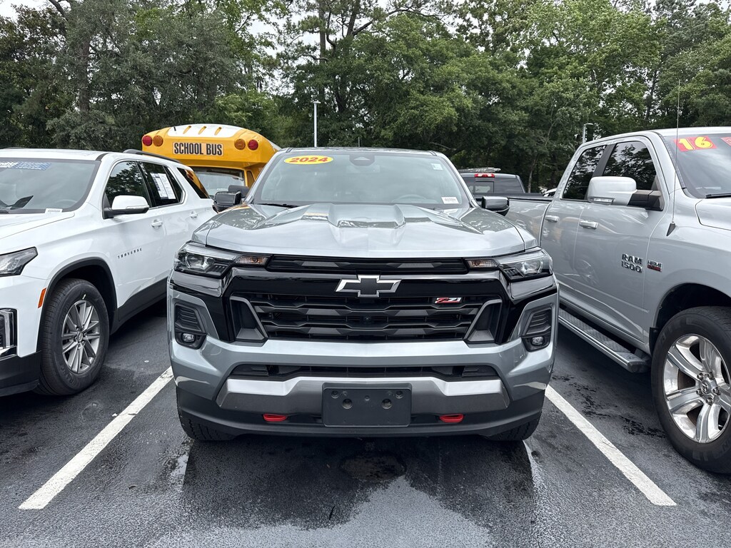 Used 2024 Chevrolet Colorado 4WD Z71 Pickup