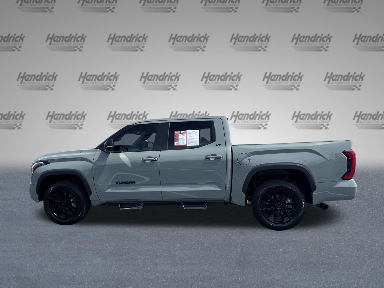 2024 Toyota Tundra 4WD SR5 photo 5