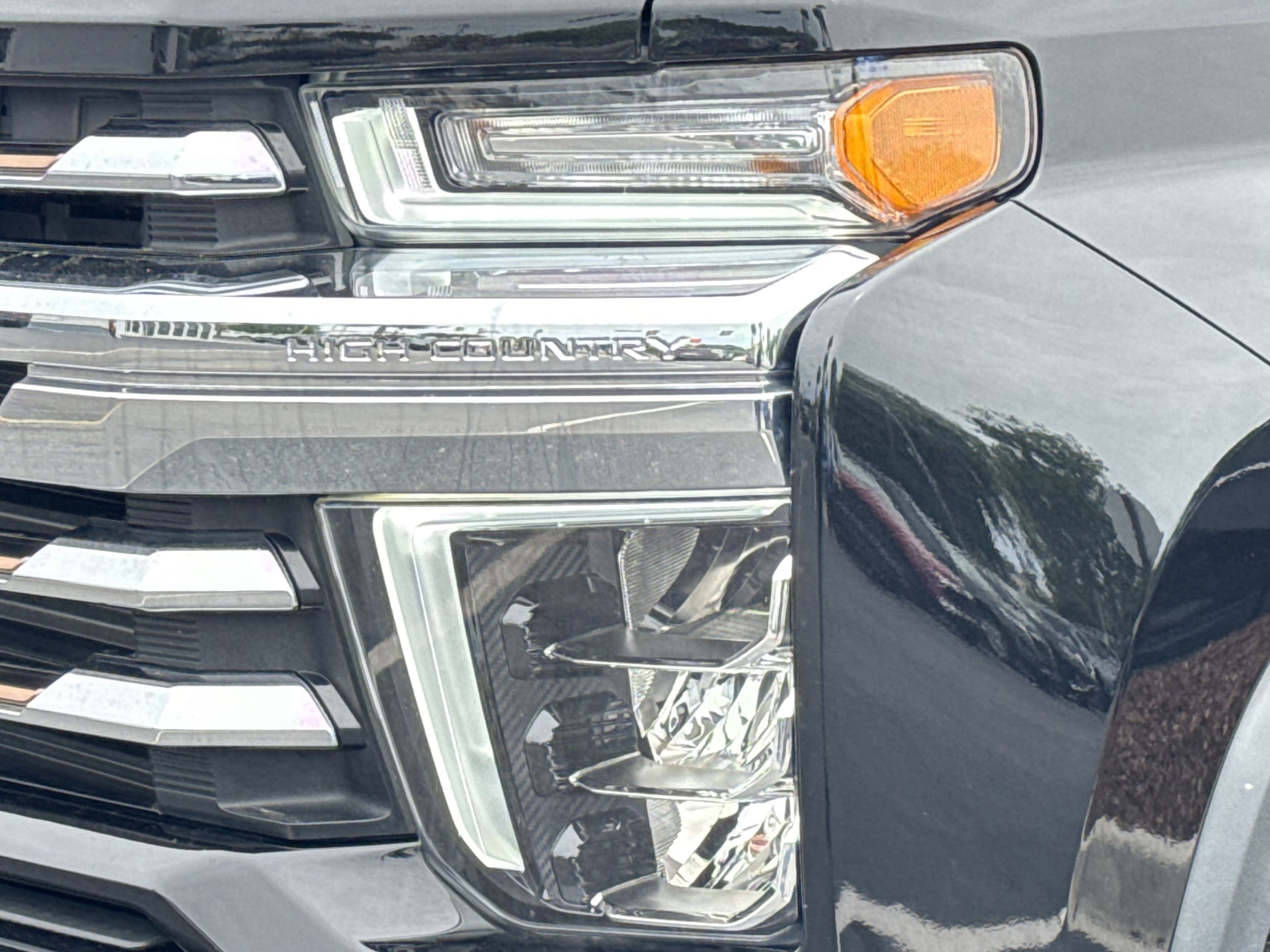 2022 Chevrolet Silverado 2500HD High Country photo 4