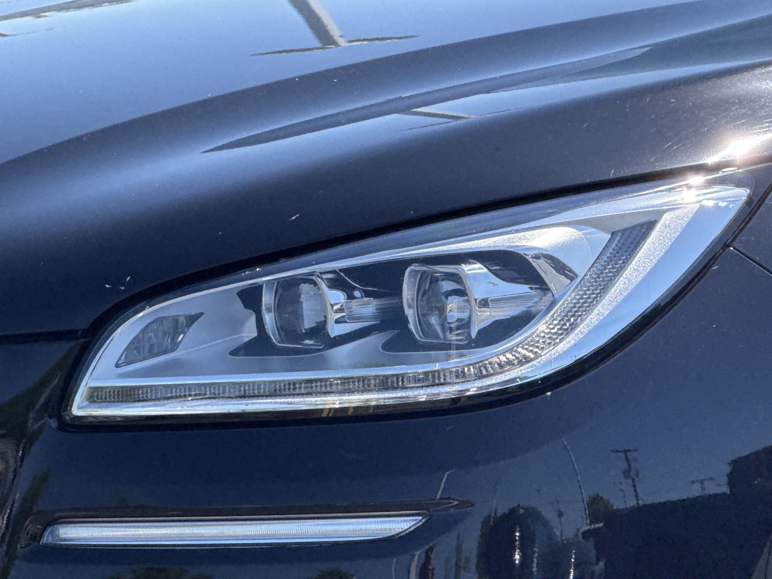 2021 Lincoln Corsair Reserve photo 5