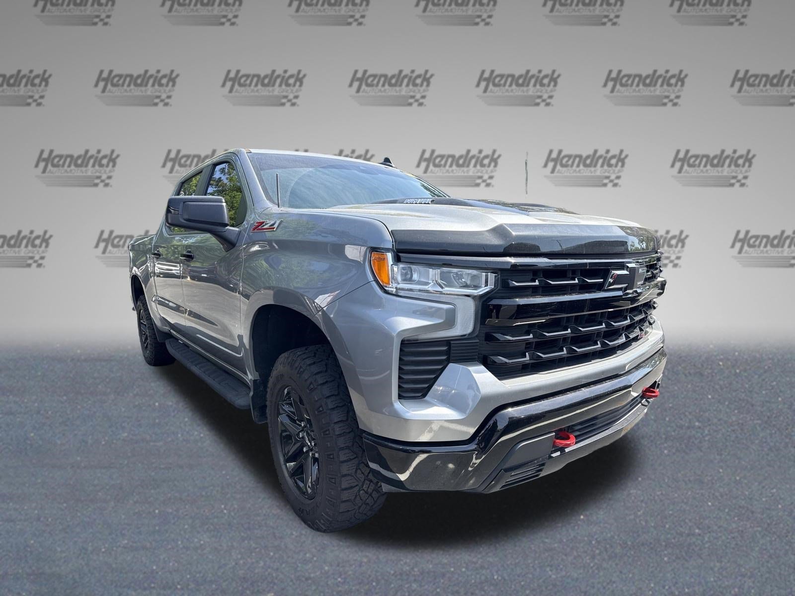 2023 Chevrolet Silverado 1500 LT Trail Boss photo 2