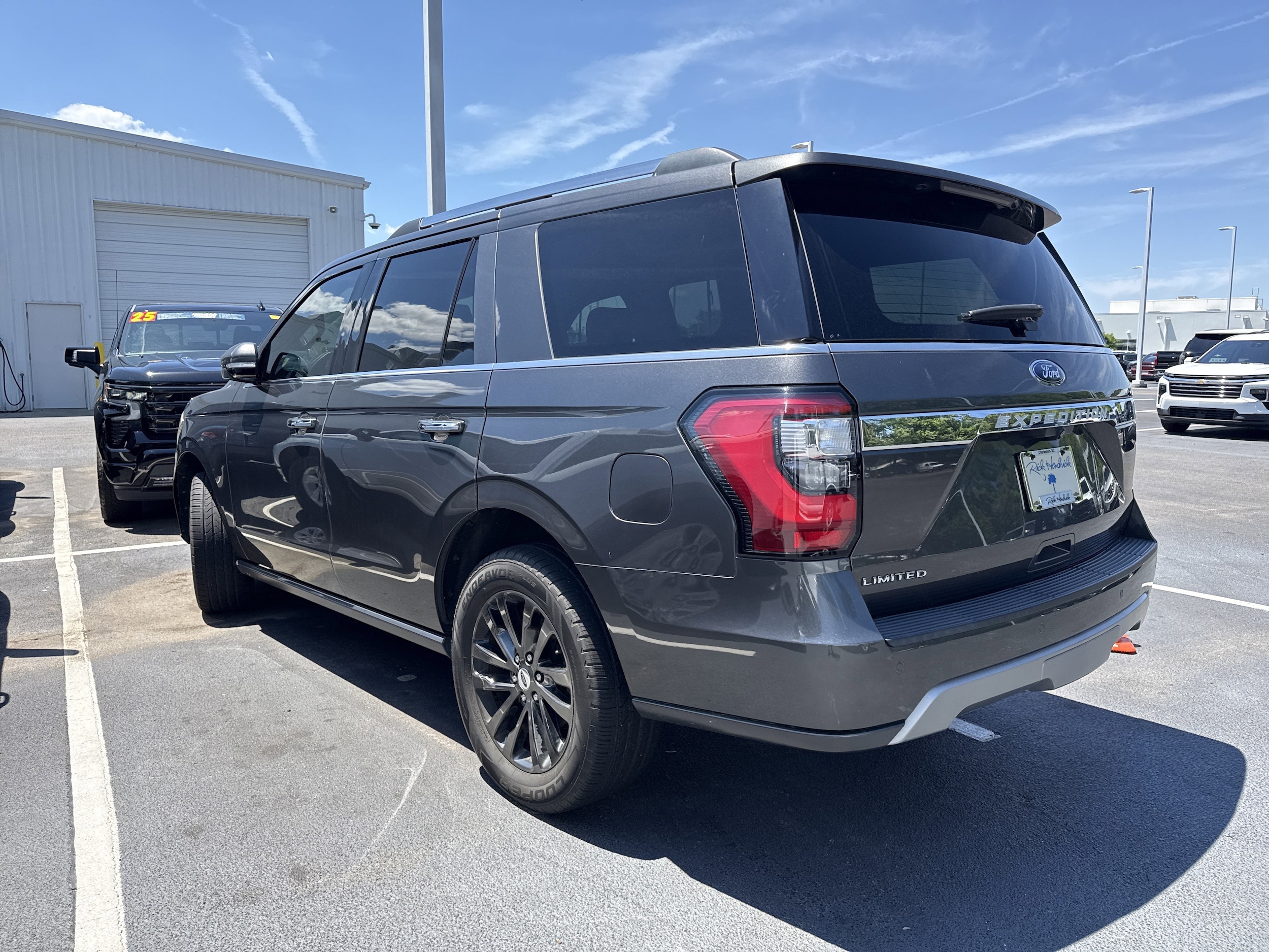 2019 Ford Expedition Limited photo 6