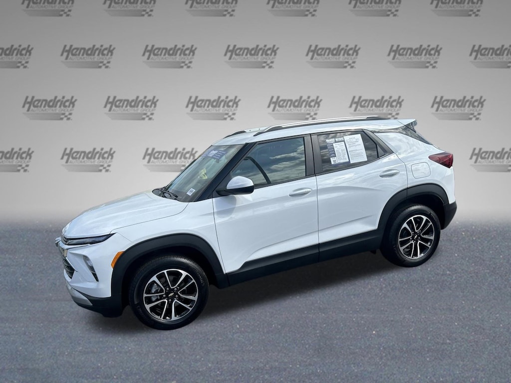 Used 2025 Chevrolet Trailblazer LT SUV