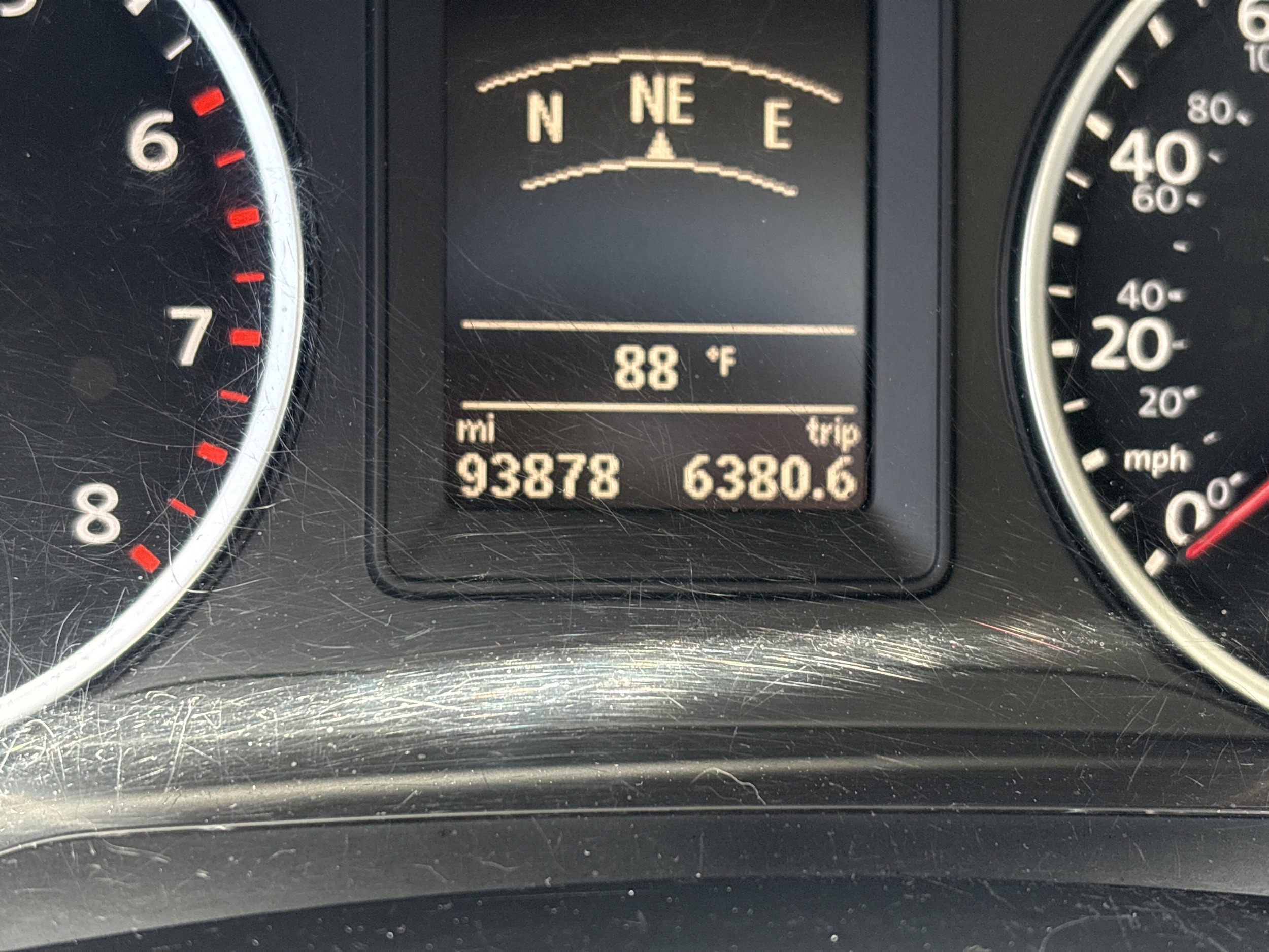 Volkswagen Tiguan SEL