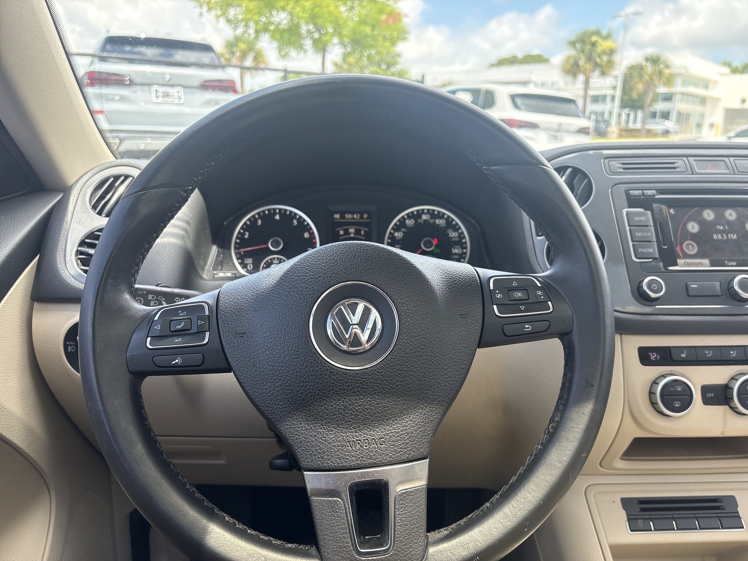 Volkswagen Tiguan SEL