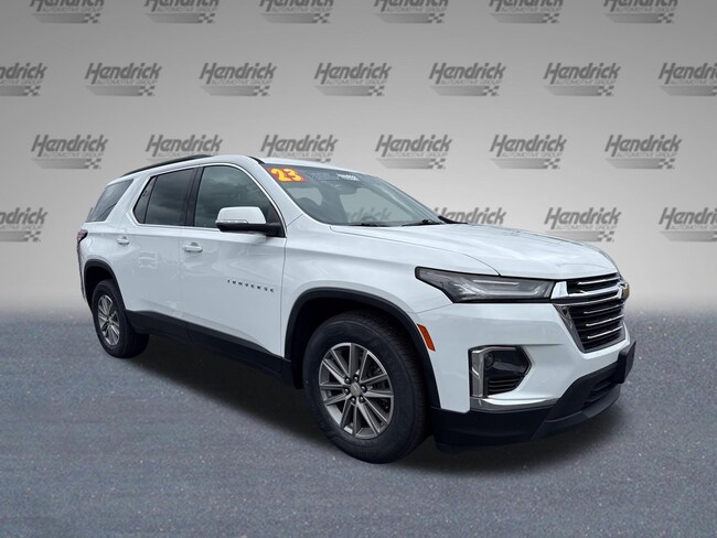 2023 Chevrolet Traverse LT Leather SUV