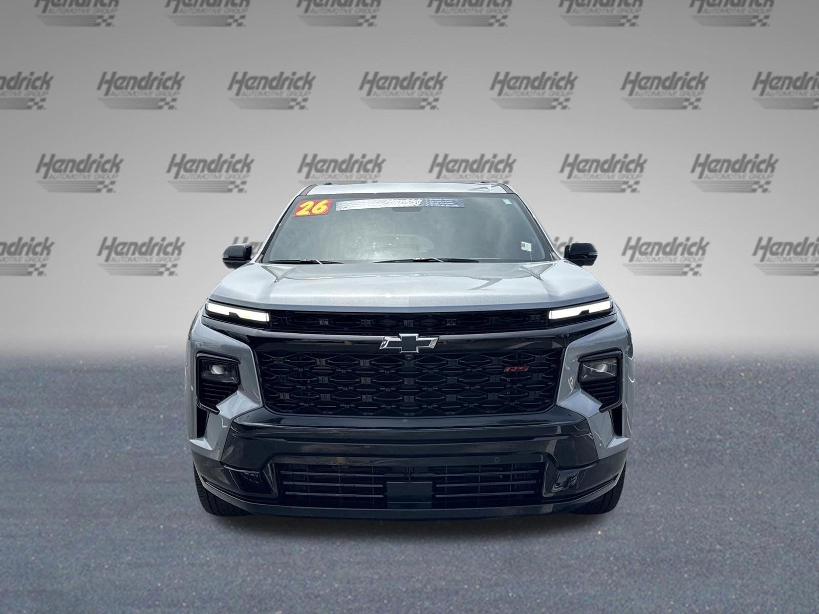 2026 Chevrolet Traverse FWD RS photo 2