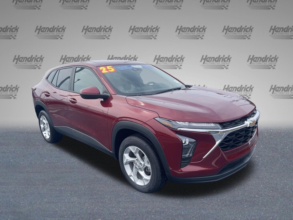 Used 2025 Chevrolet Trax LS SUV