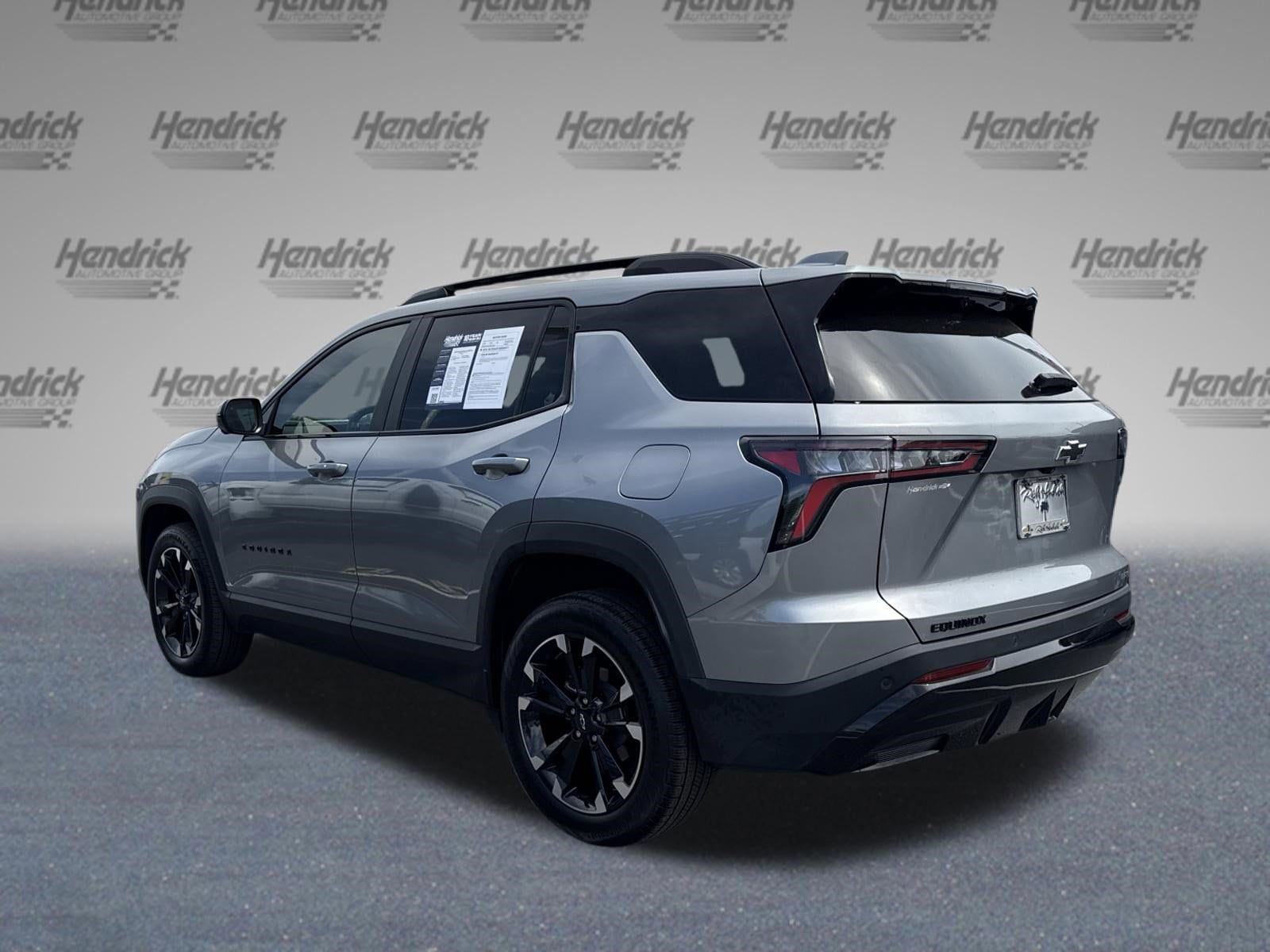 2025 Chevrolet Equinox FWD RS photo 3