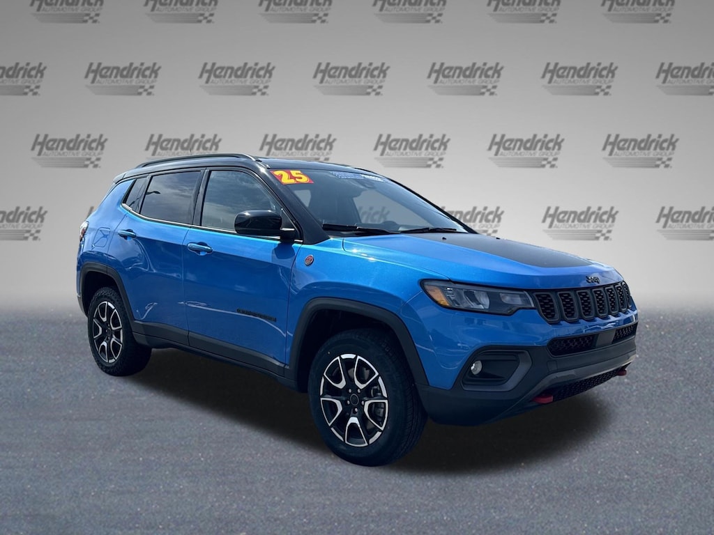 Used 2025 Jeep Compass Trailhawk SUV