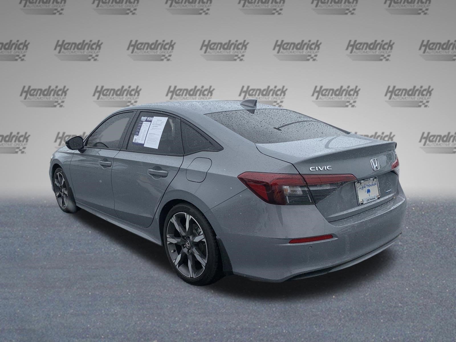 2025 Honda Civic  Hybrid Sport Touring photo 3