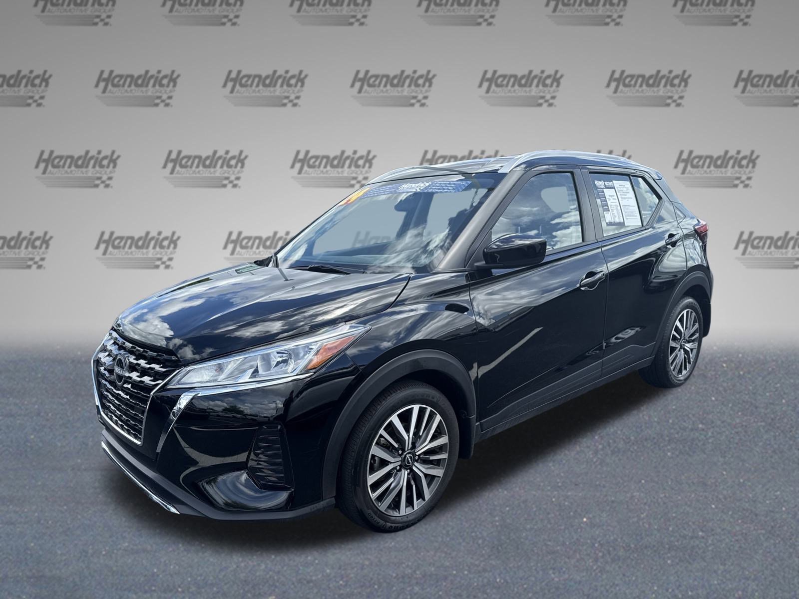2024 Nissan Kicks SV photo 3