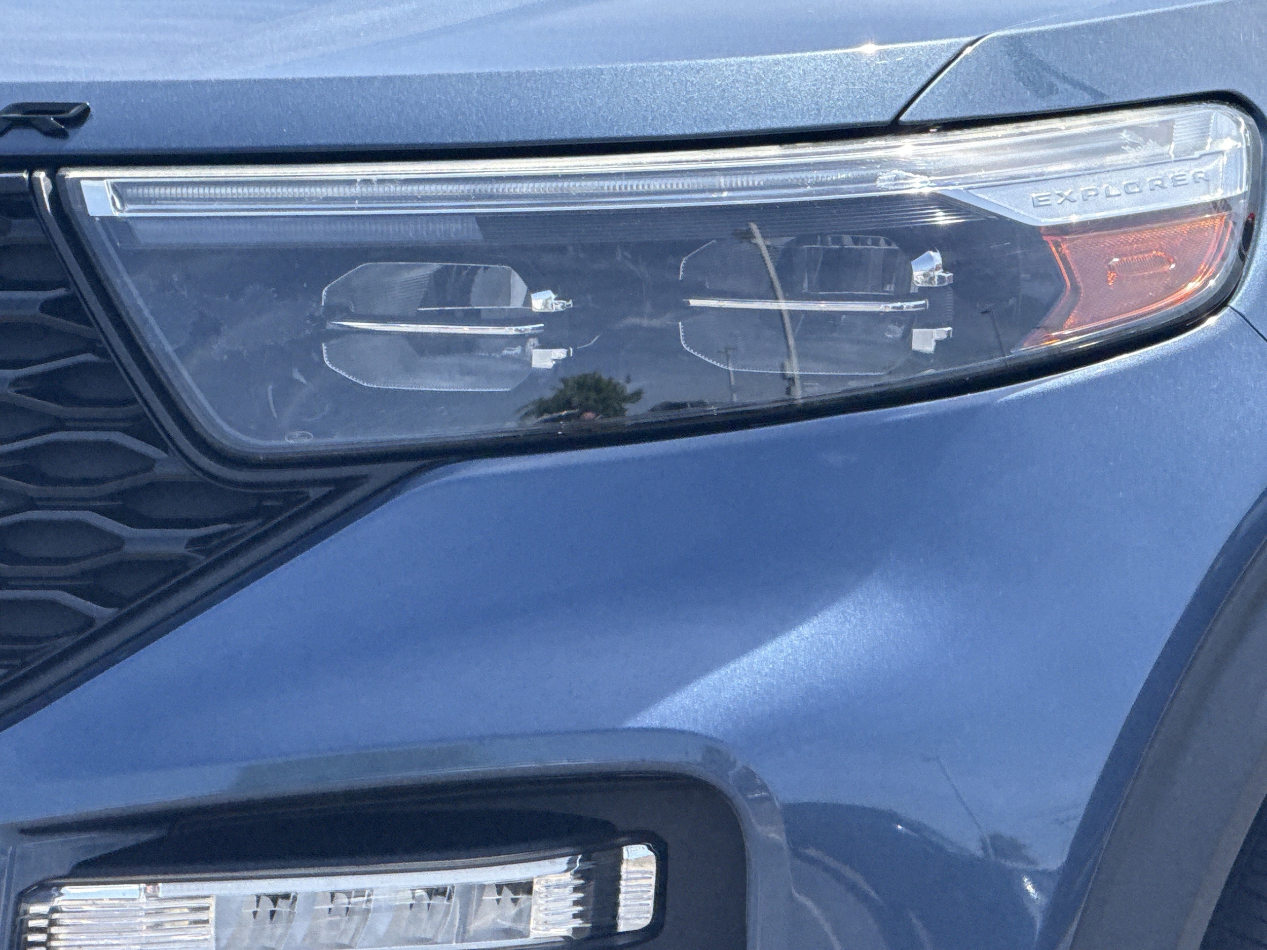 2020 Ford Explorer ST photo 5