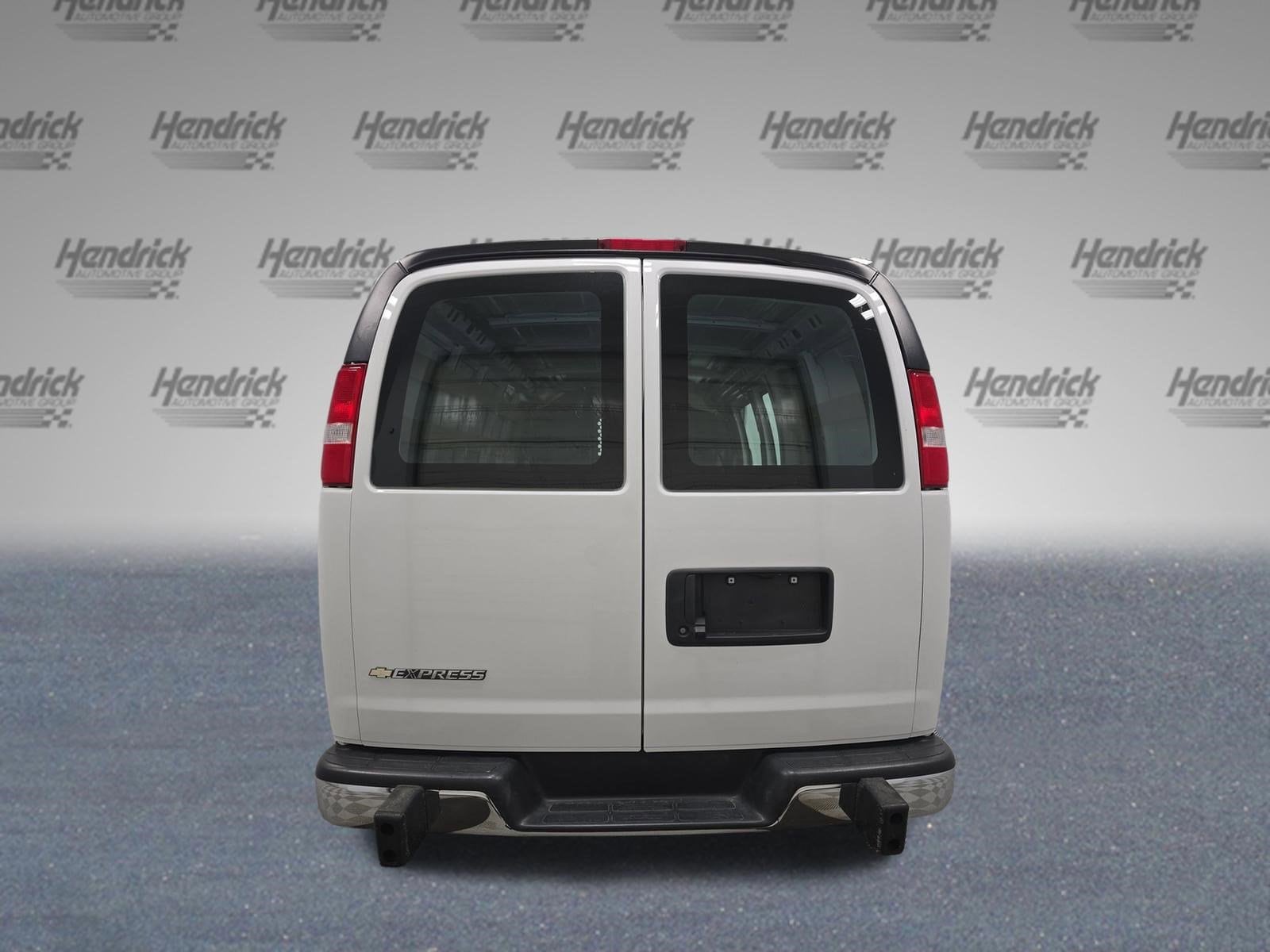 2024 Chevrolet Express Cargo Van photo 5