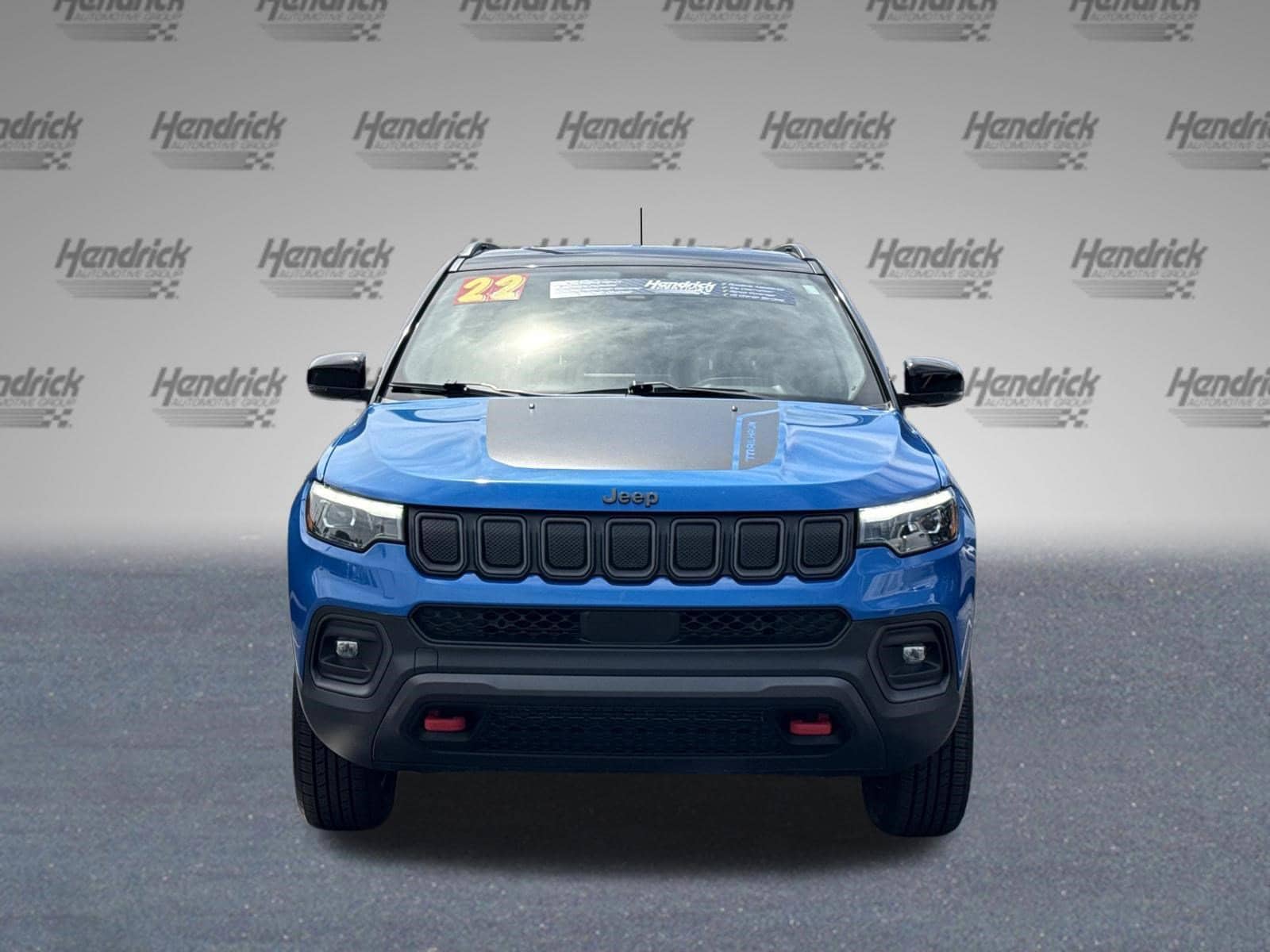 2022 Jeep Compass Trailhawk photo 2