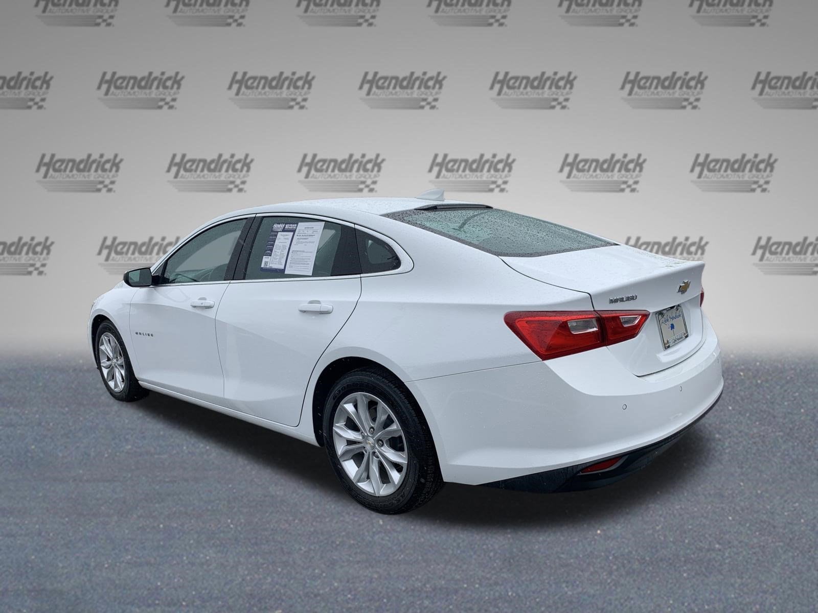 2024 Chevrolet Malibu LT photo 3