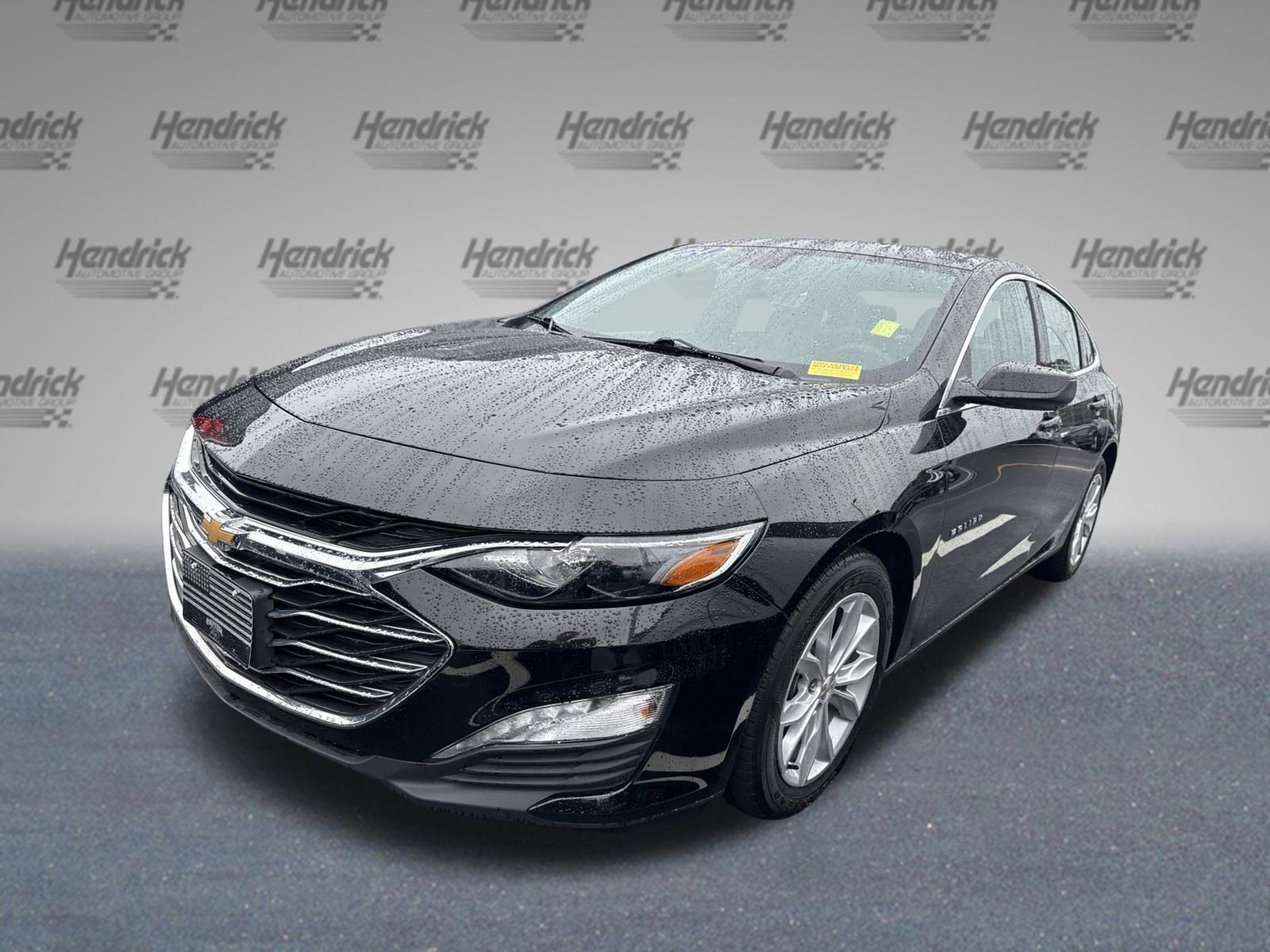 2024 Chevrolet Malibu 1LT photo 3