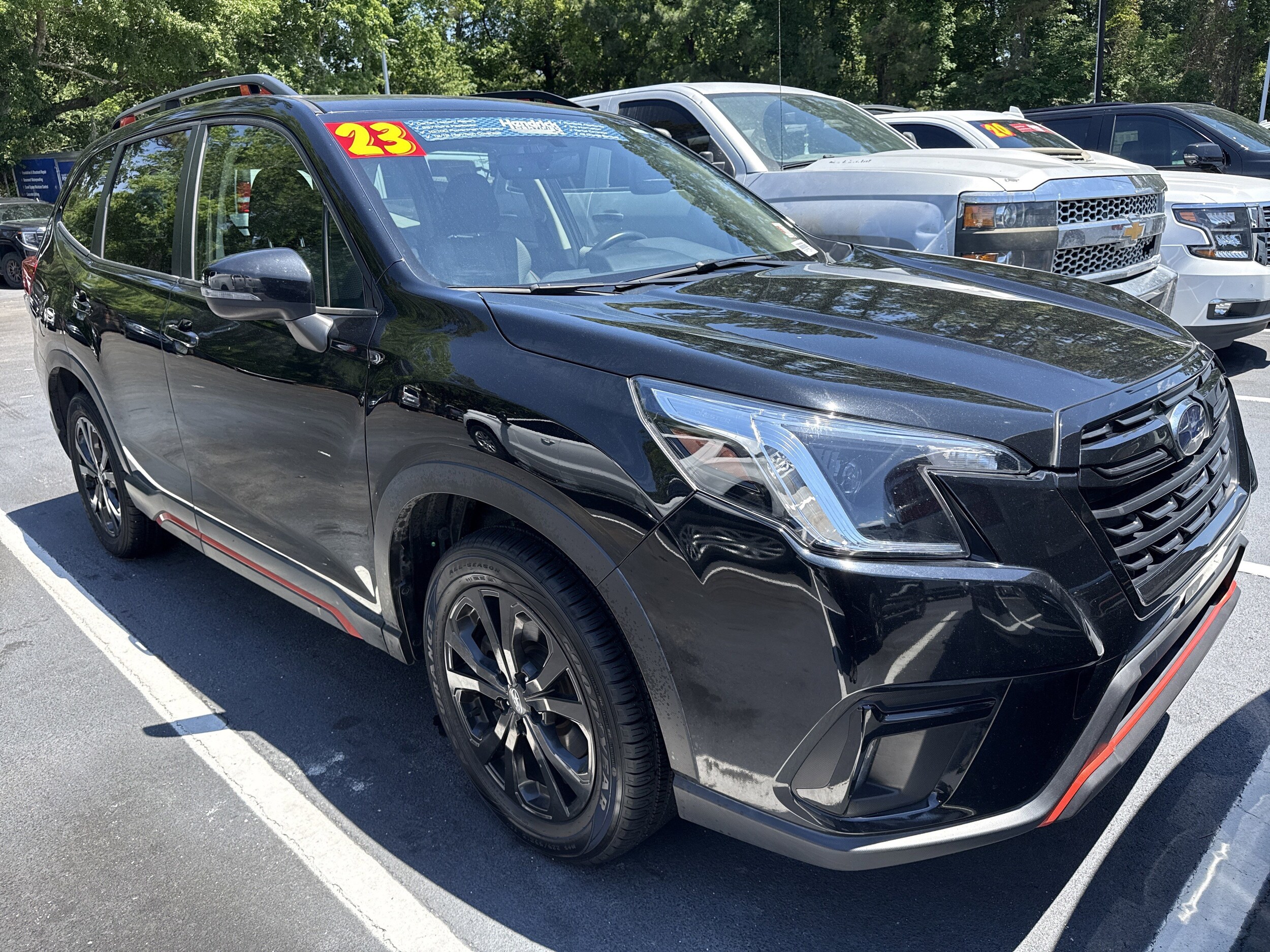 2023 Subaru Forester Sport photo 2