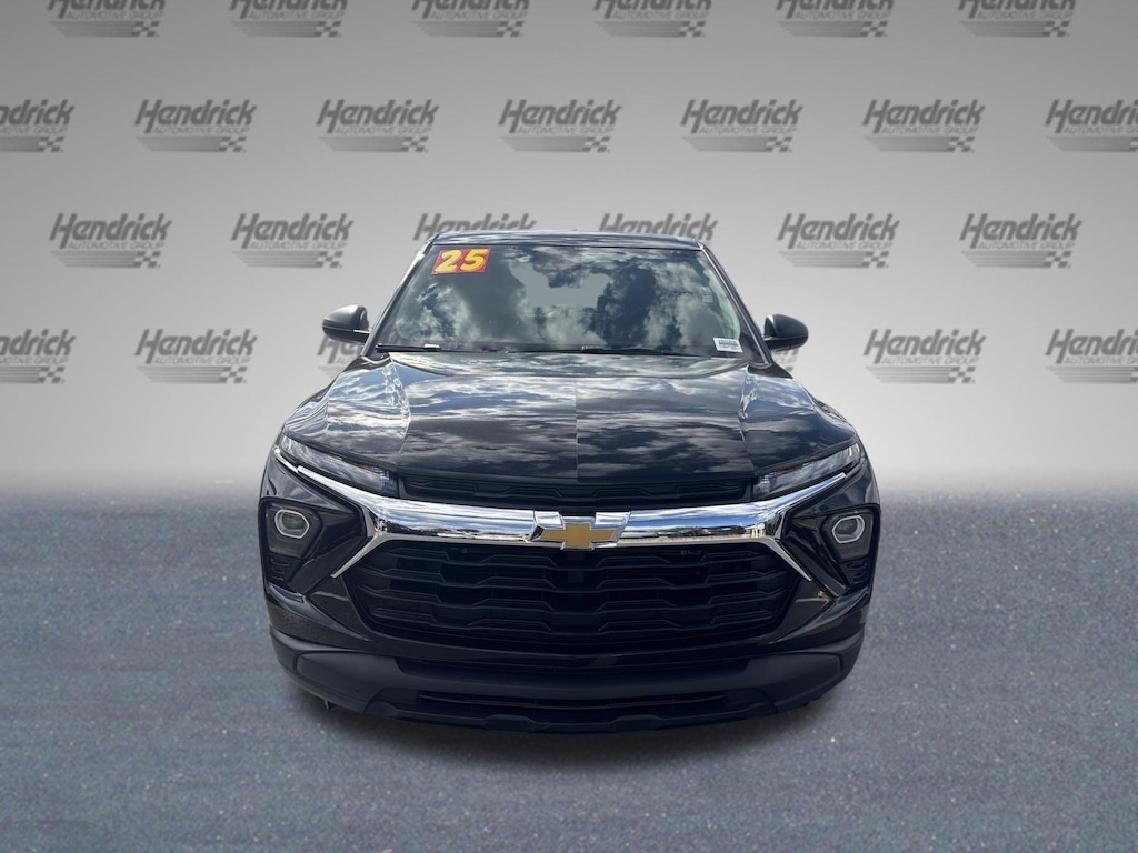 Used 2025 Chevrolet Trailblazer LS SUV