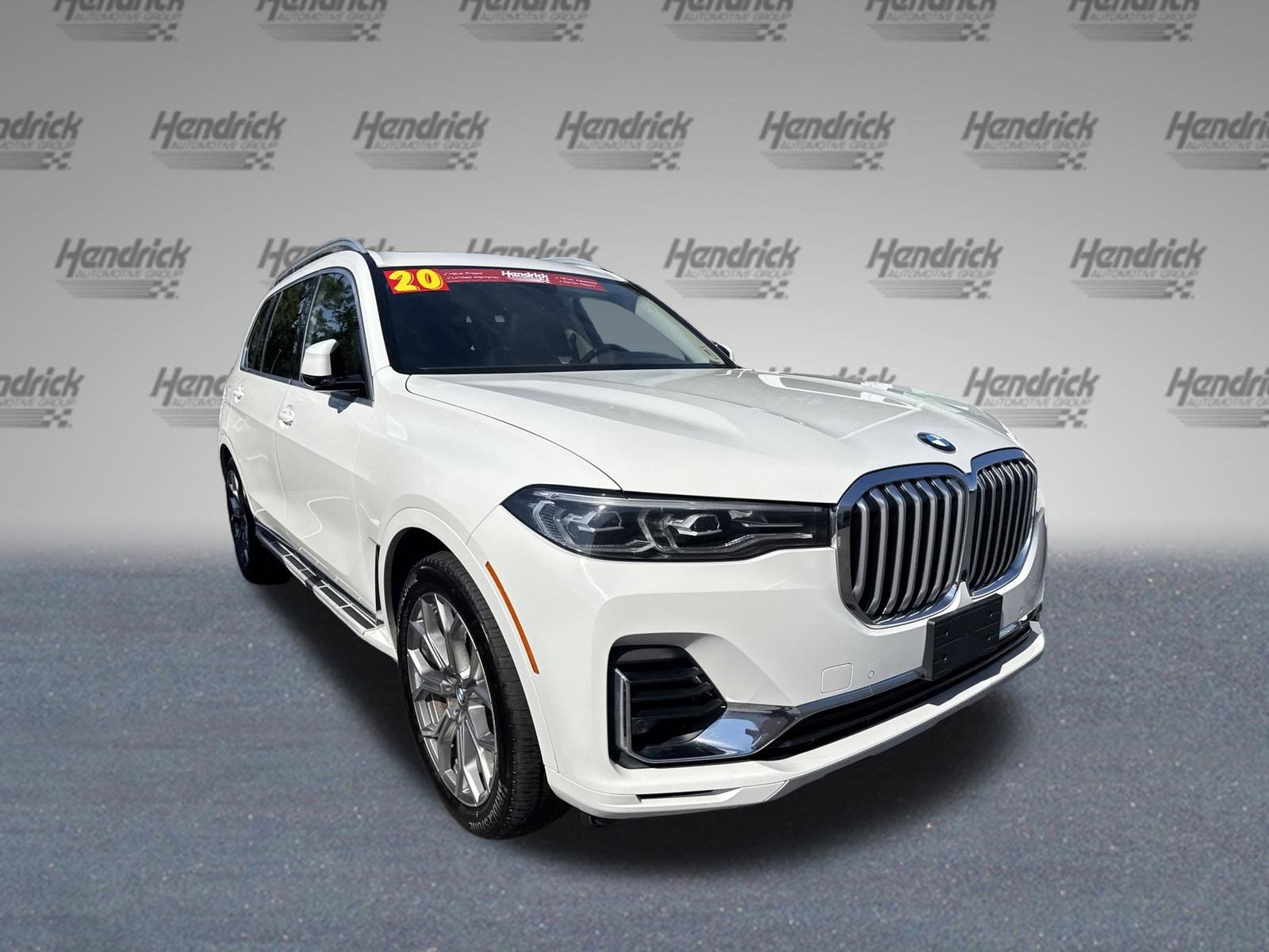 2020 BMW X7 xDrive40i photo 2