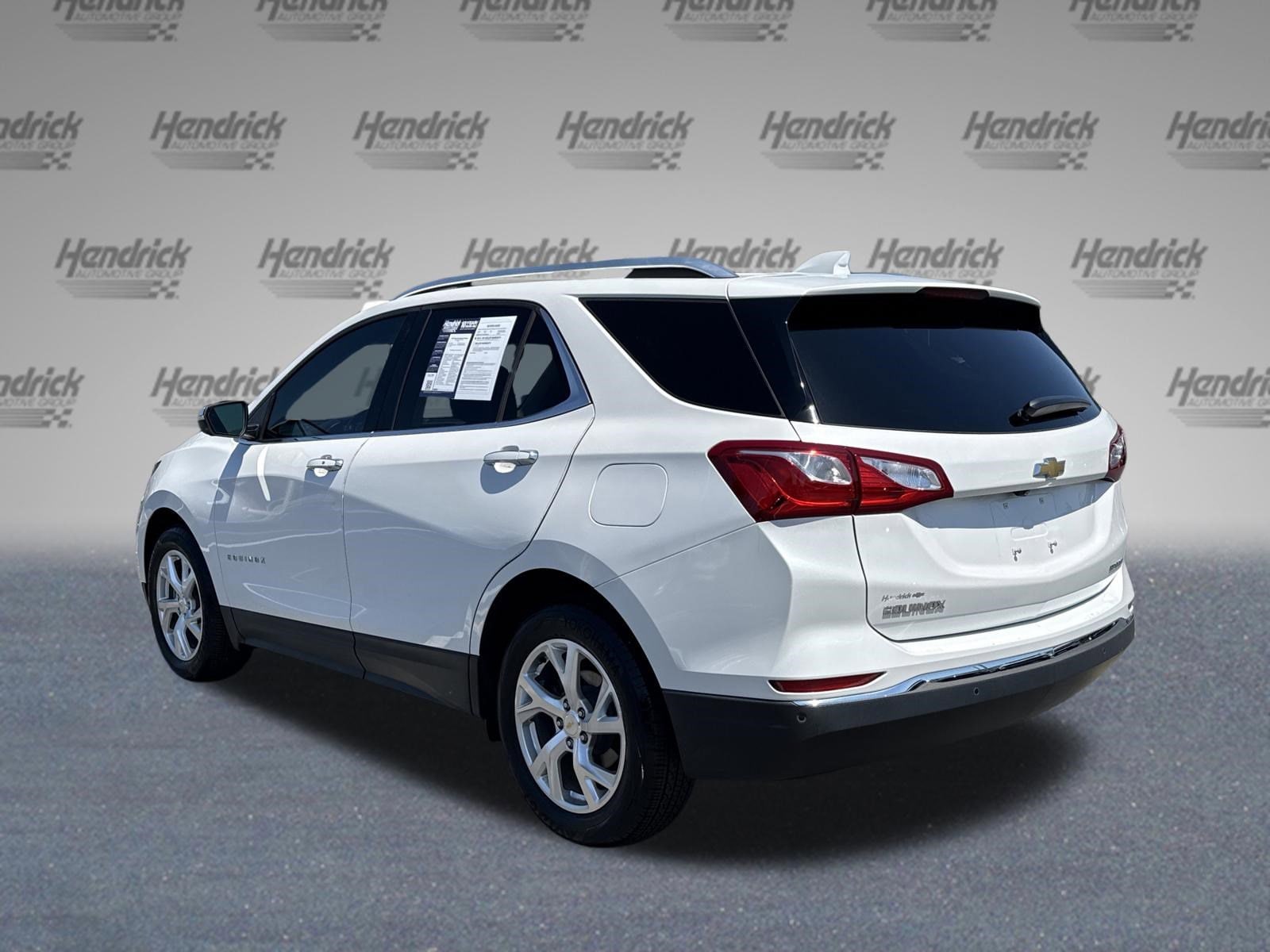 2020 Chevrolet Equinox Premier photo 3