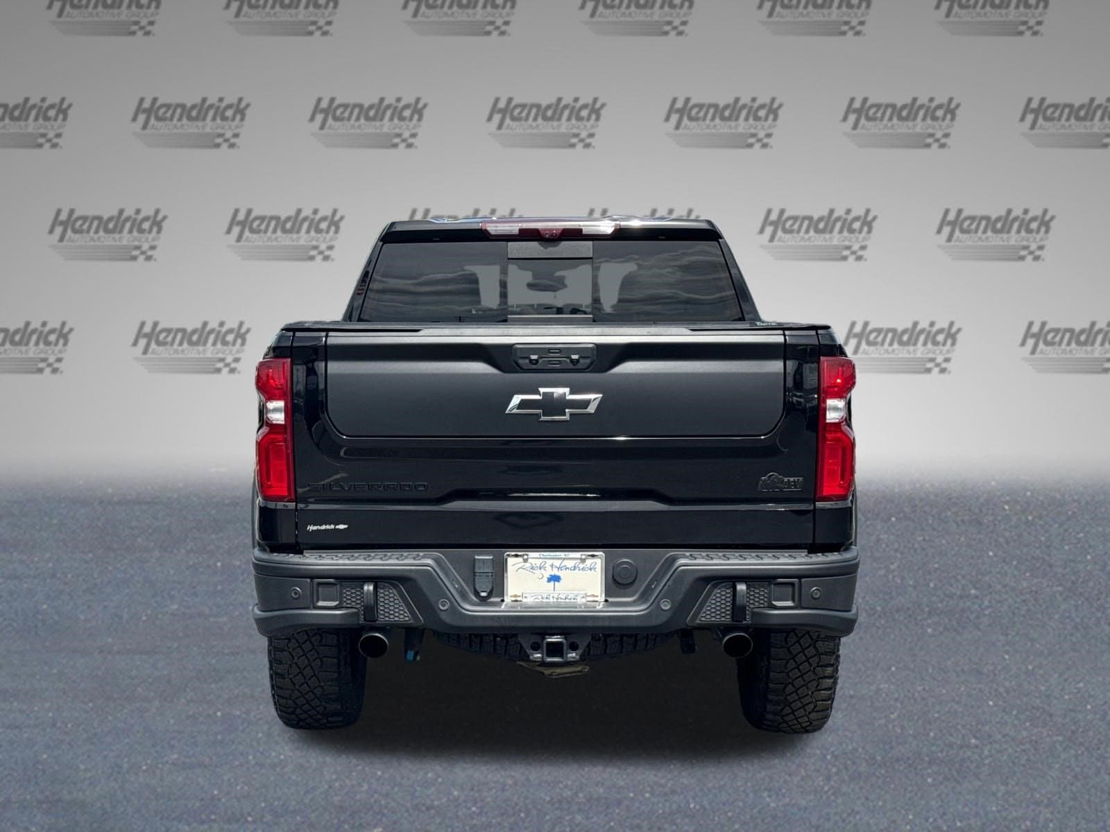 2024 Chevrolet Silverado 1500 ZR2 photo 3