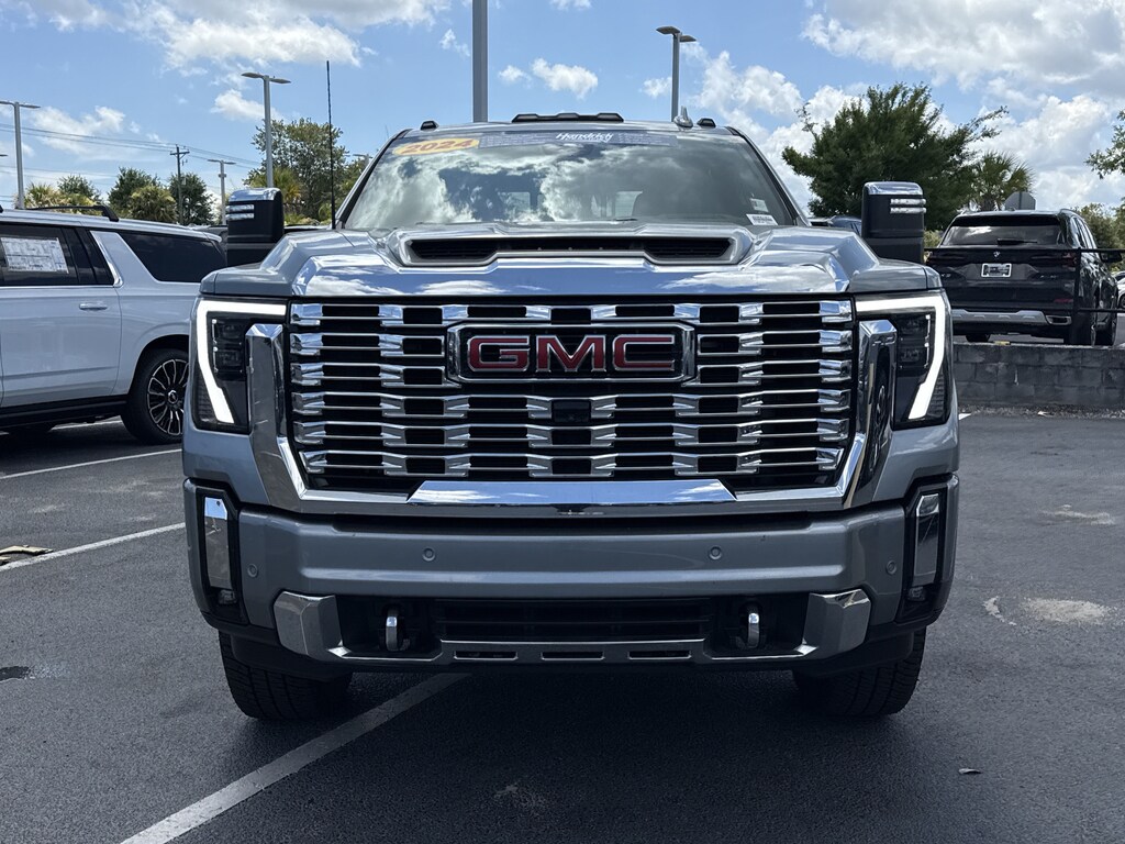Used 2024 GMC Sierra 2500HD Denali Pickup