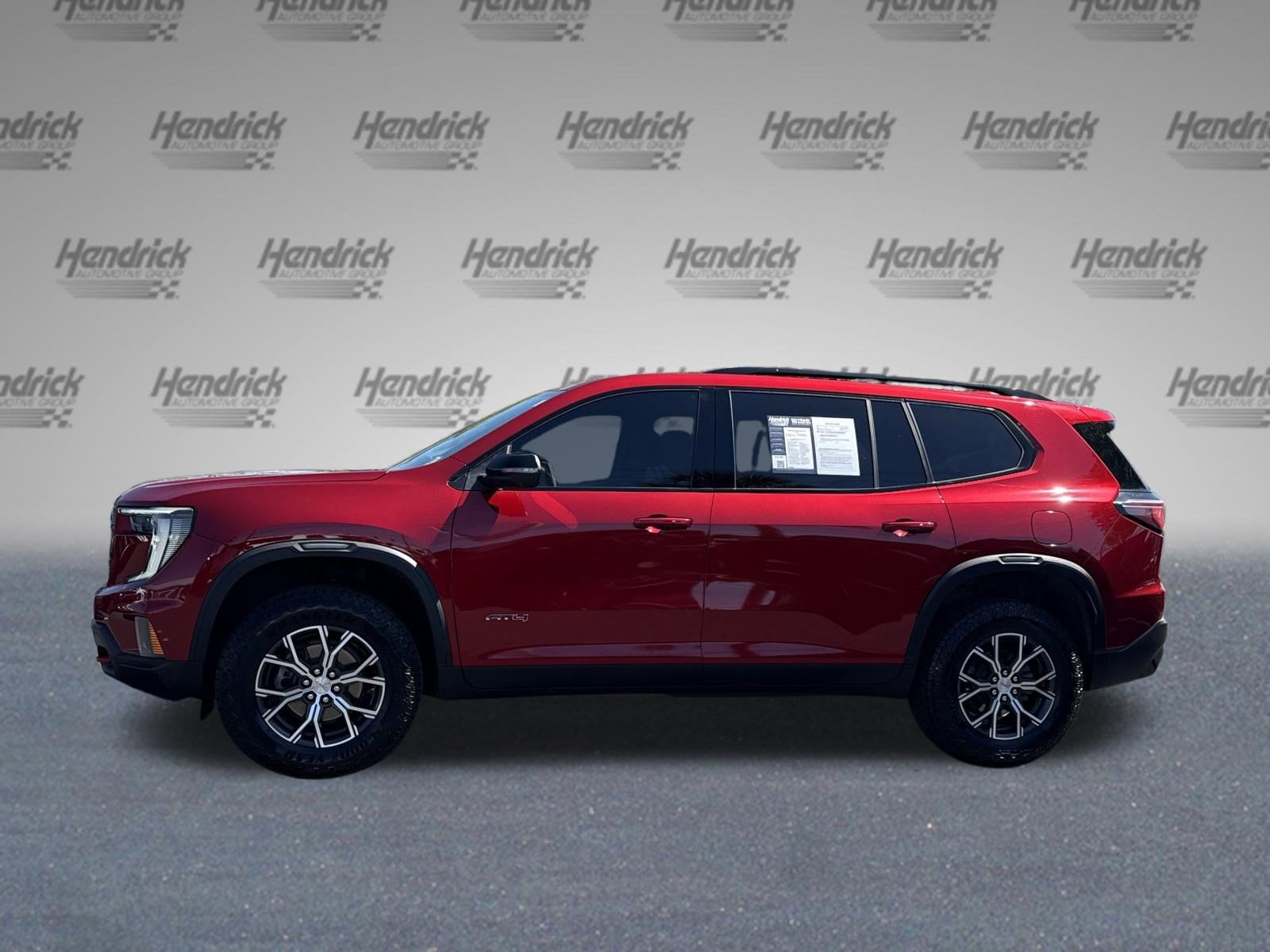 2024 GMC Acadia AWD AT4 photo 5