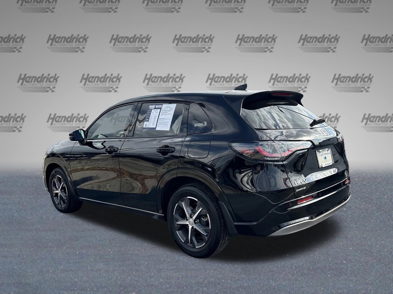 2025 Honda HR-V EX-L photo 3