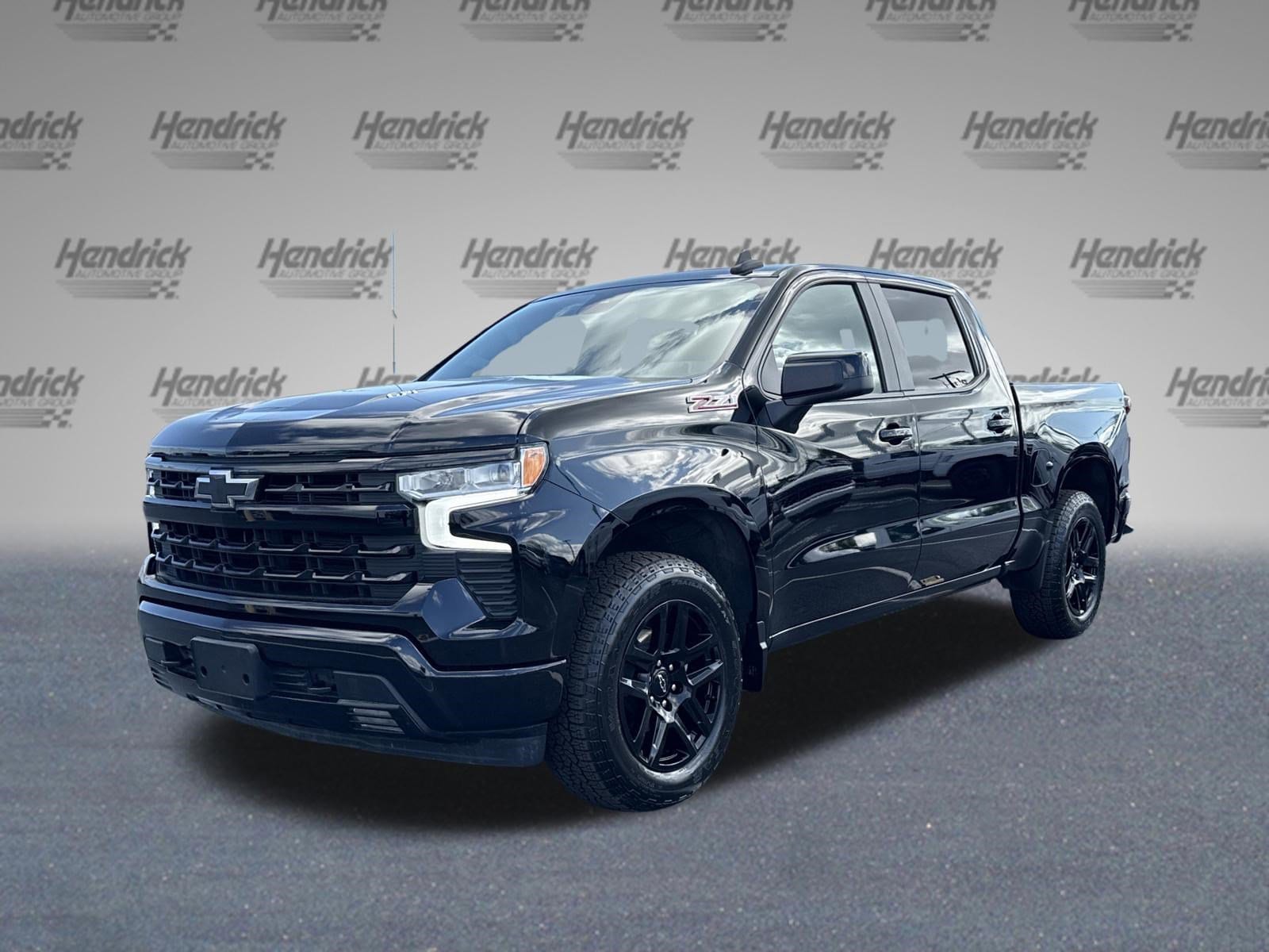 2023 Chevrolet Silverado 1500 RST photo 6